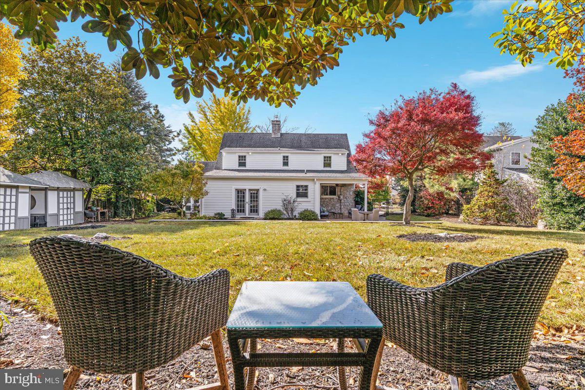 316 W WHITLOCK AVENUE