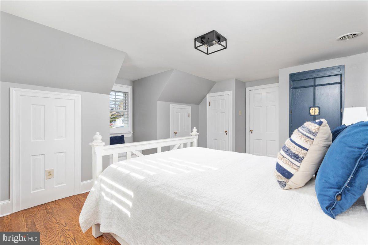 316 W WHITLOCK AVENUE