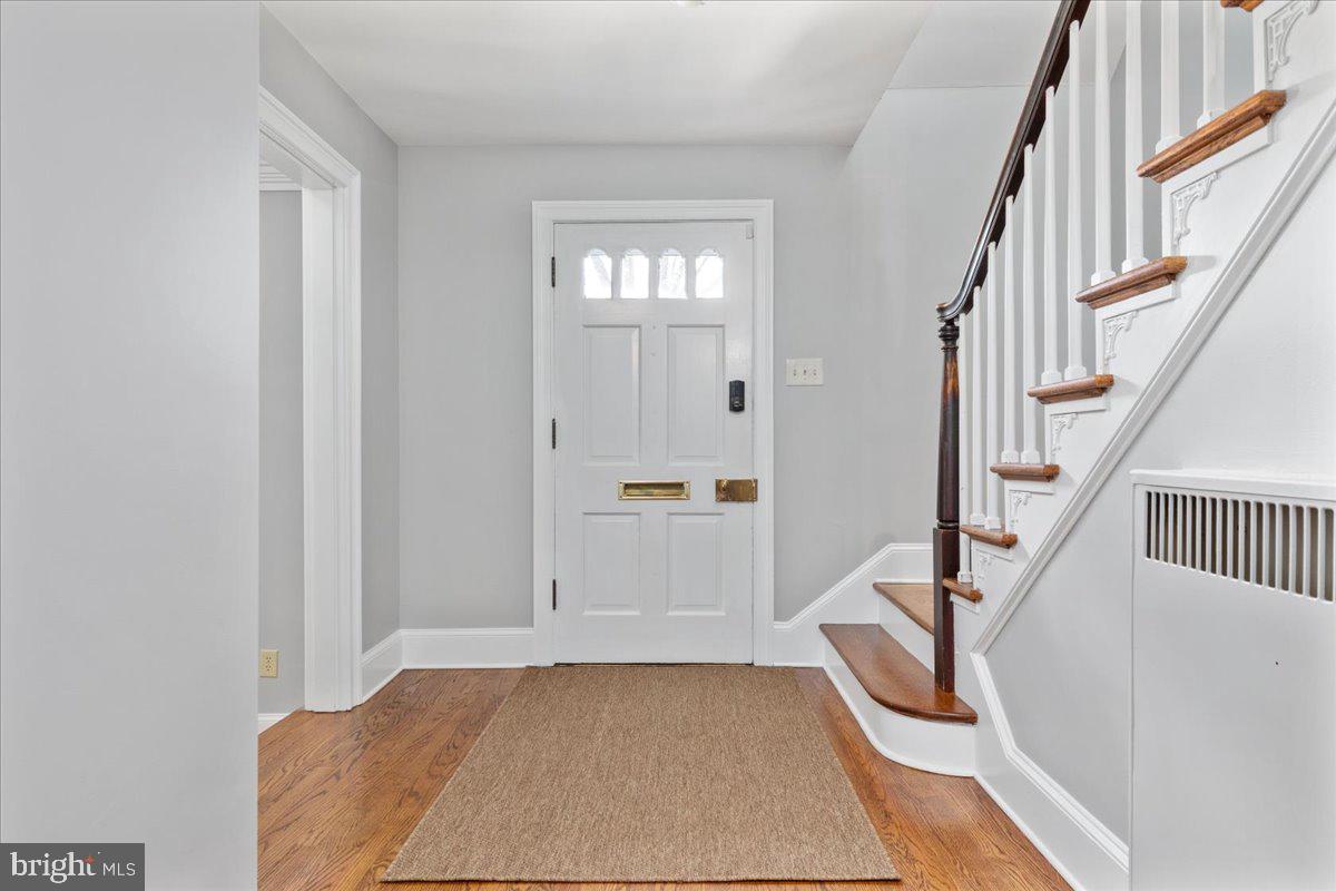 316 W WHITLOCK AVENUE