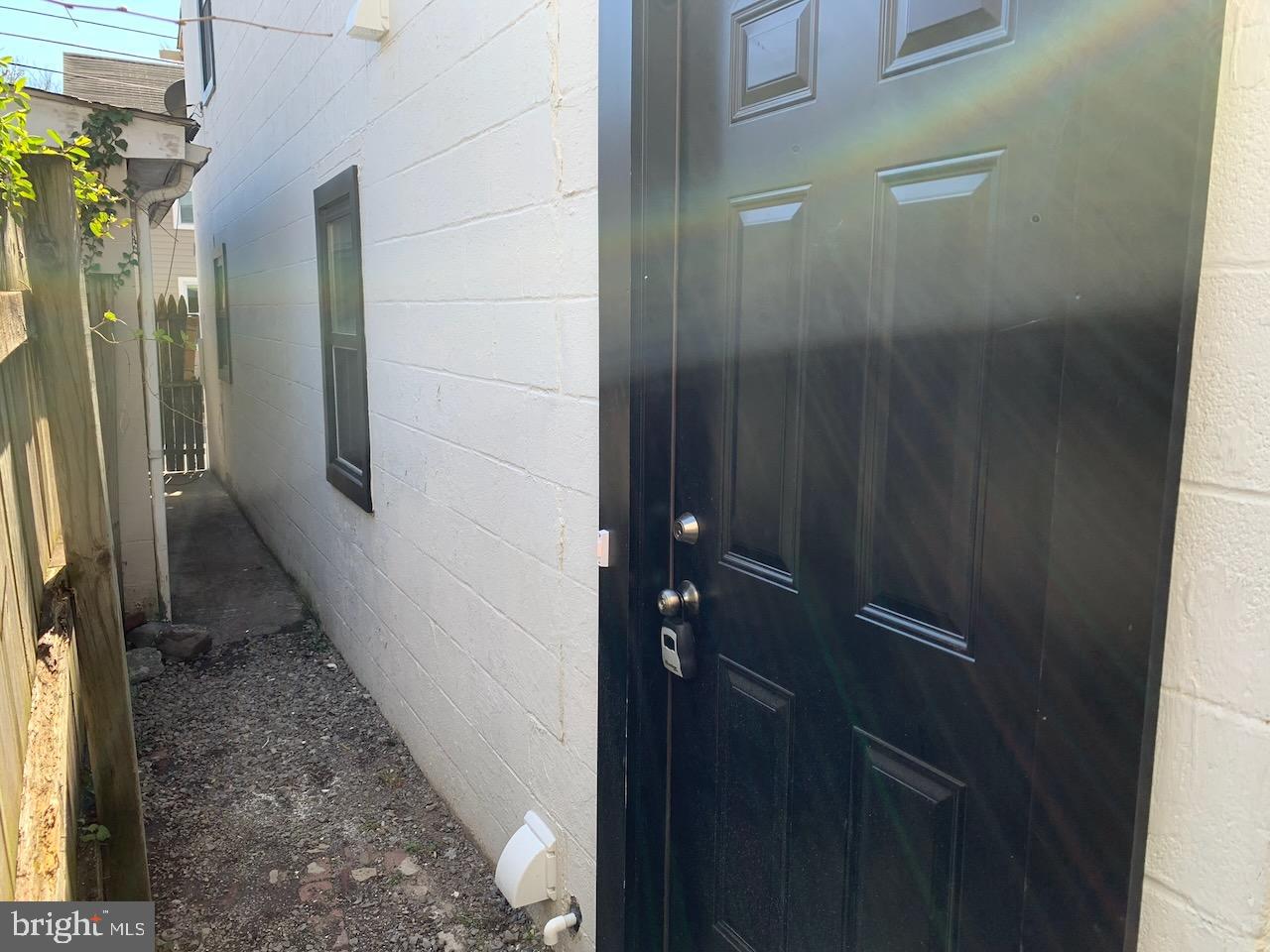 224 1/2 KERN STREET 224 1/2