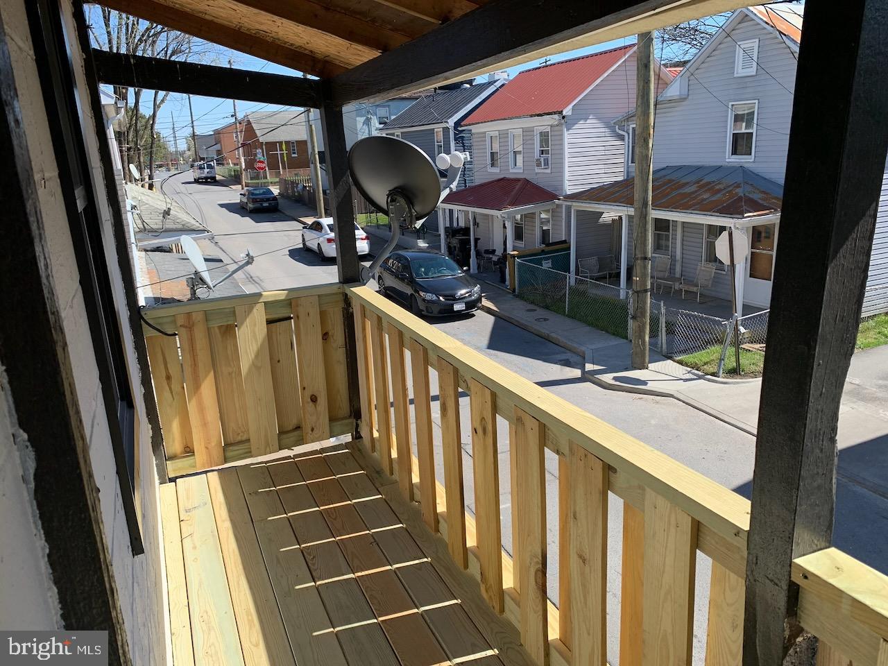 224 1/2 KERN STREET 224 1/2