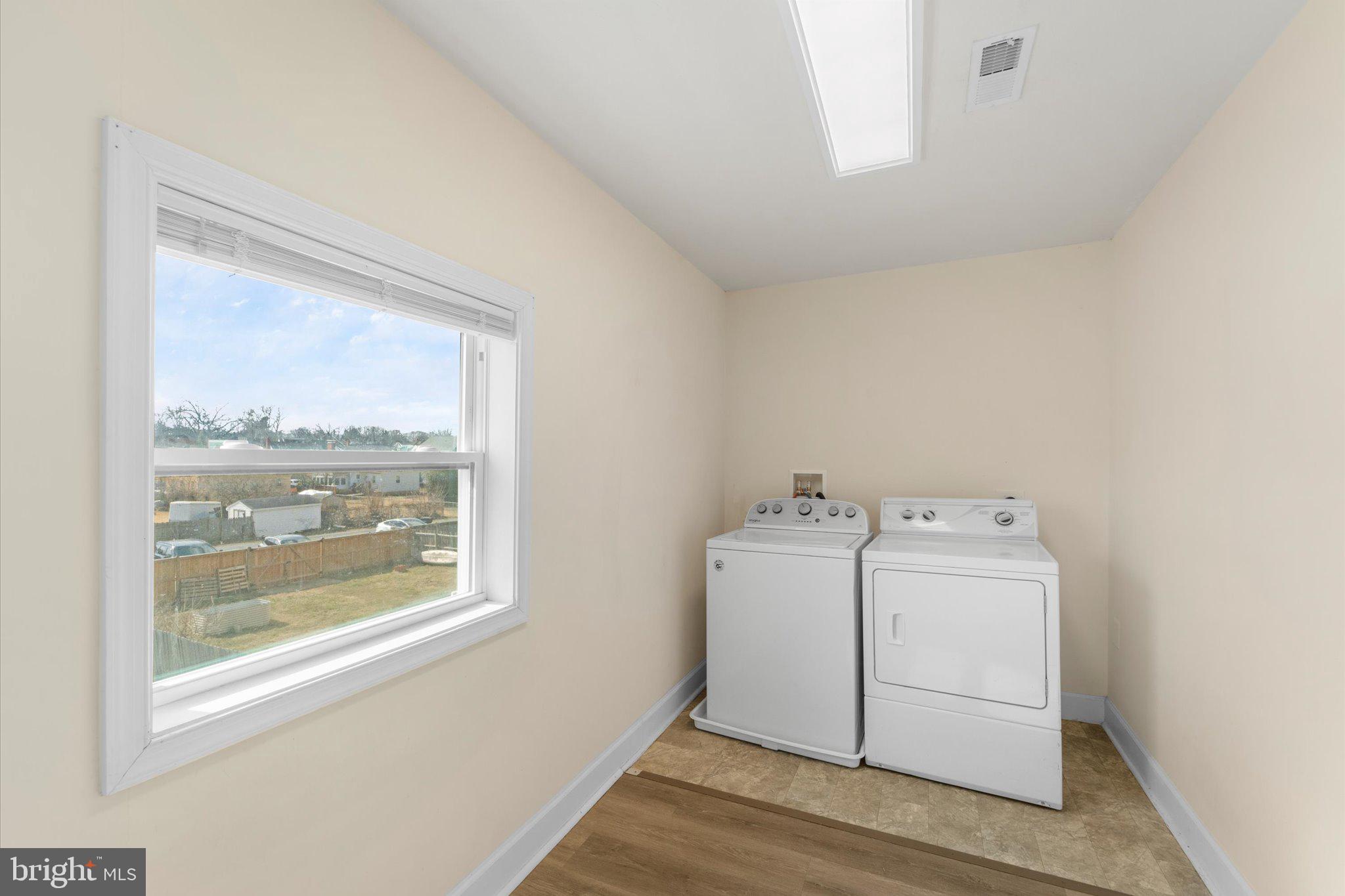 743 BERRYVILLE AVENUE