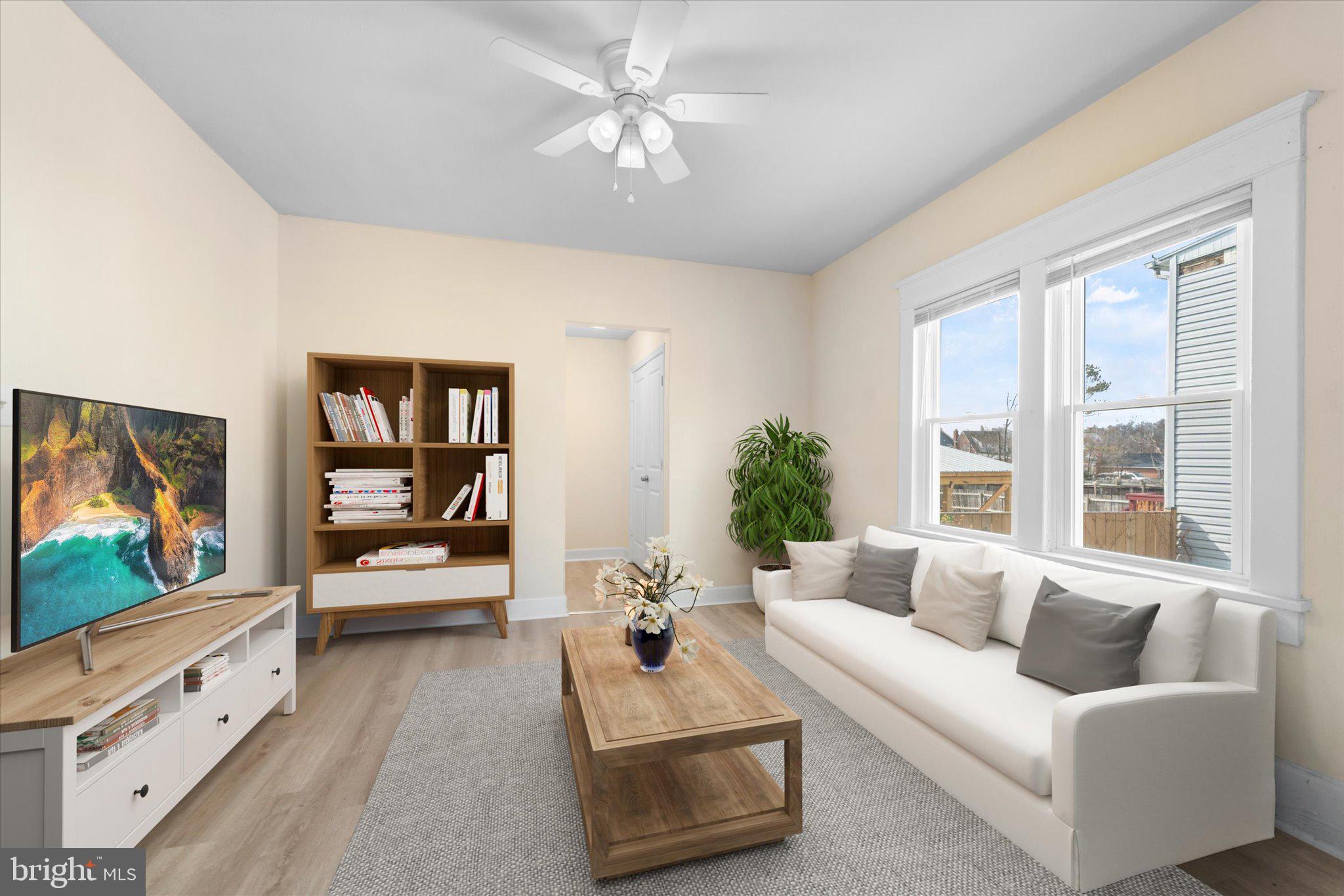 743 BERRYVILLE AVENUE