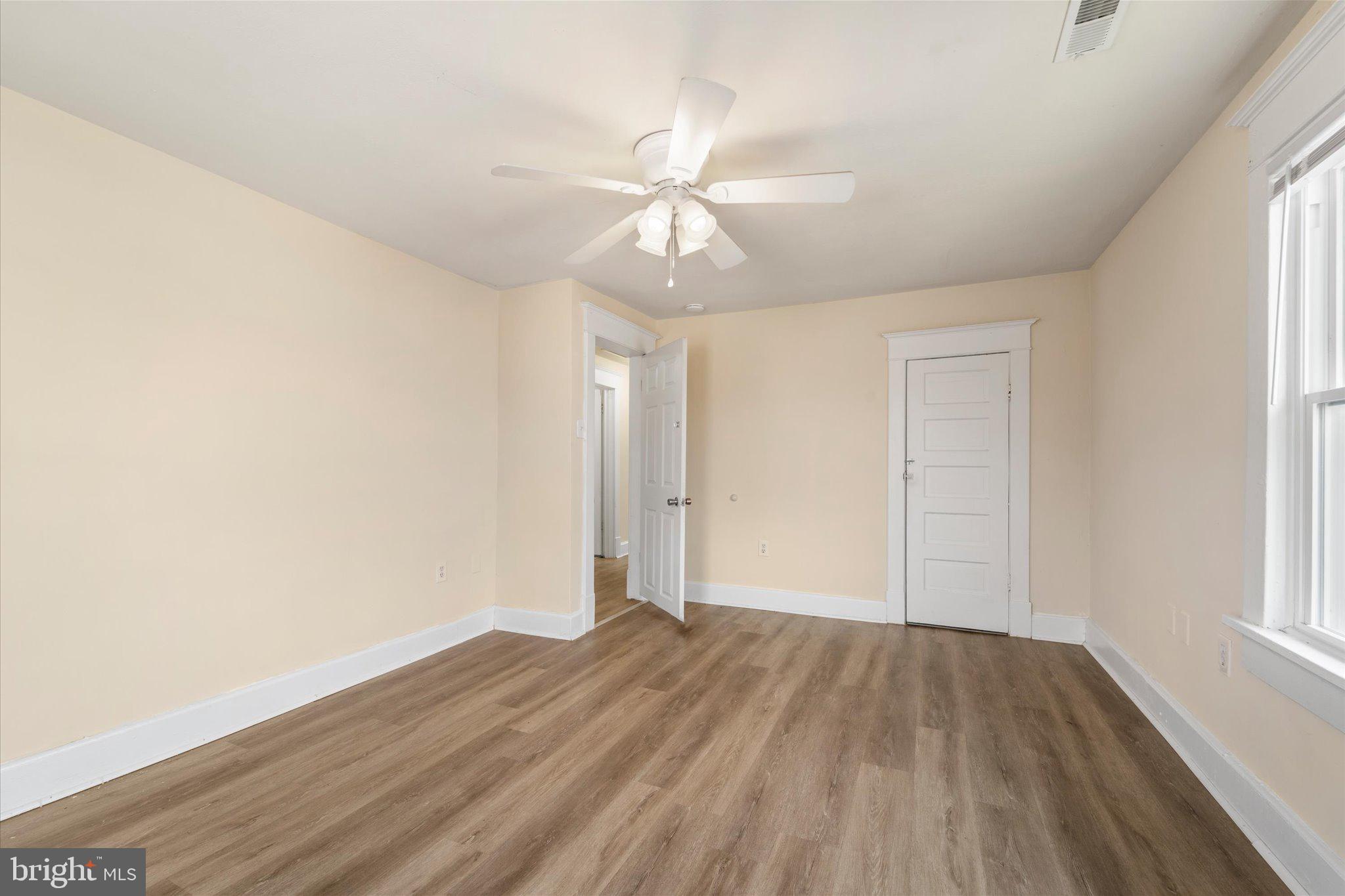 743 BERRYVILLE AVENUE