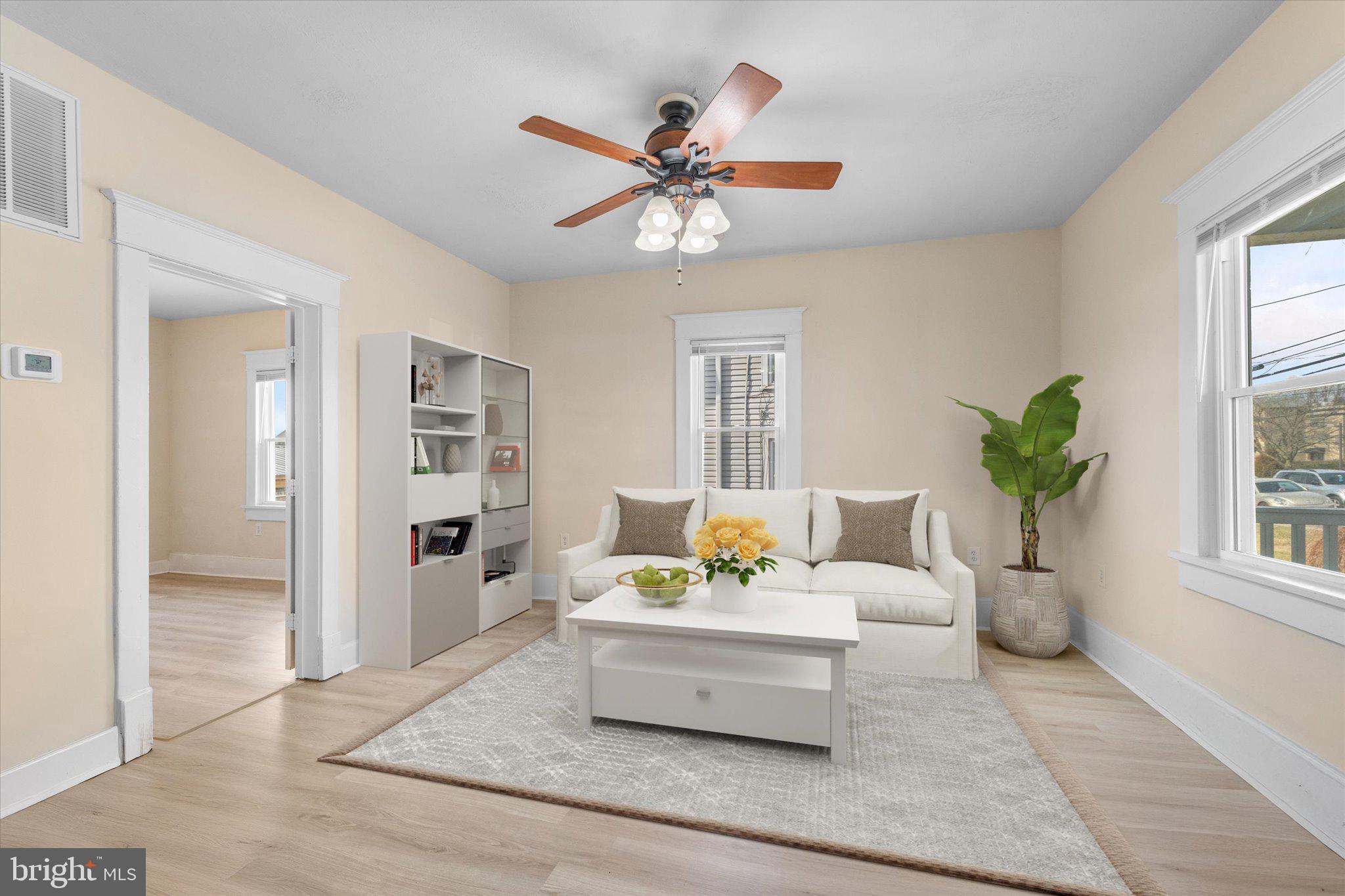 743 BERRYVILLE AVENUE