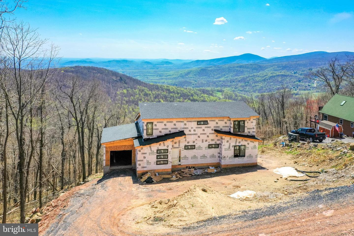 716 ALPINE DR