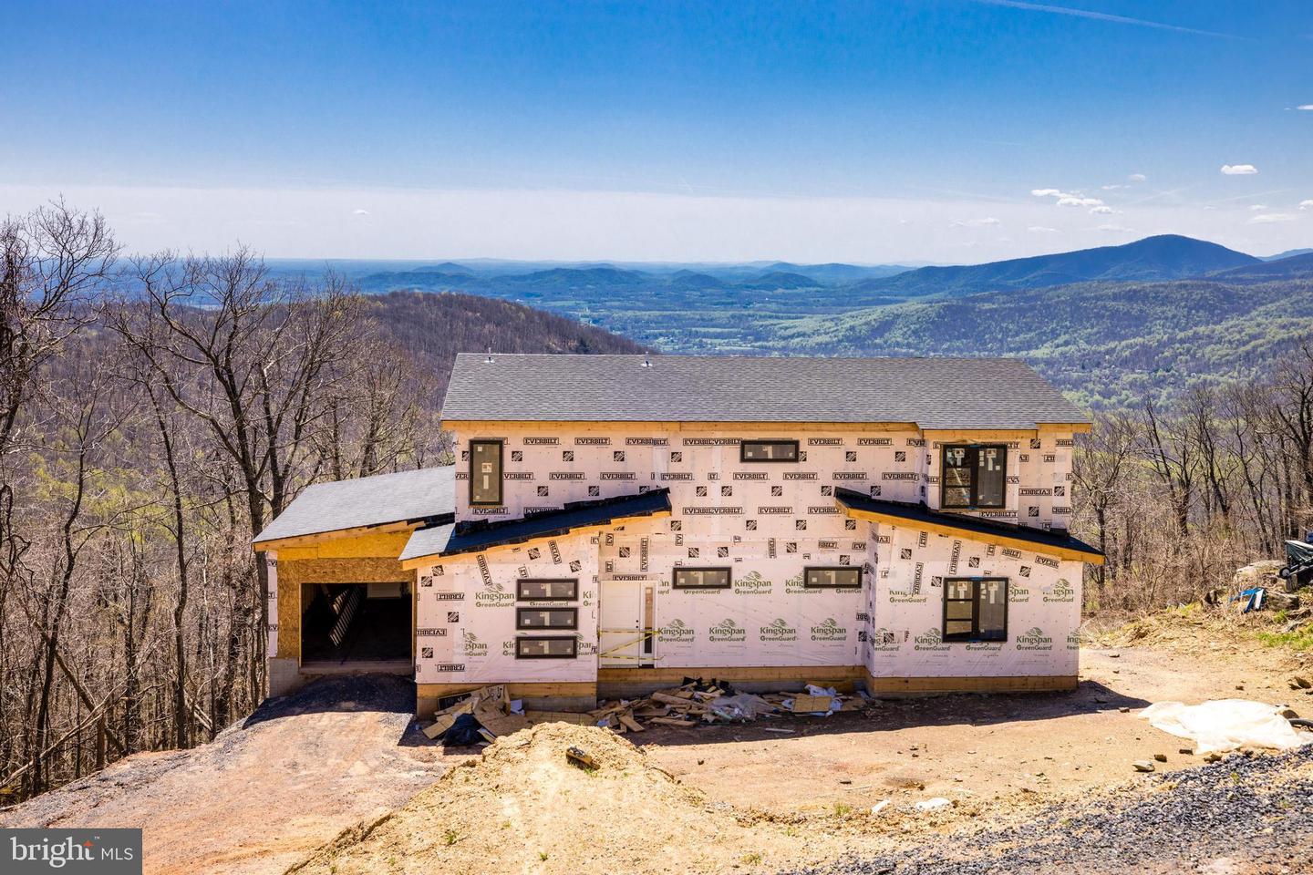 716 ALPINE DR