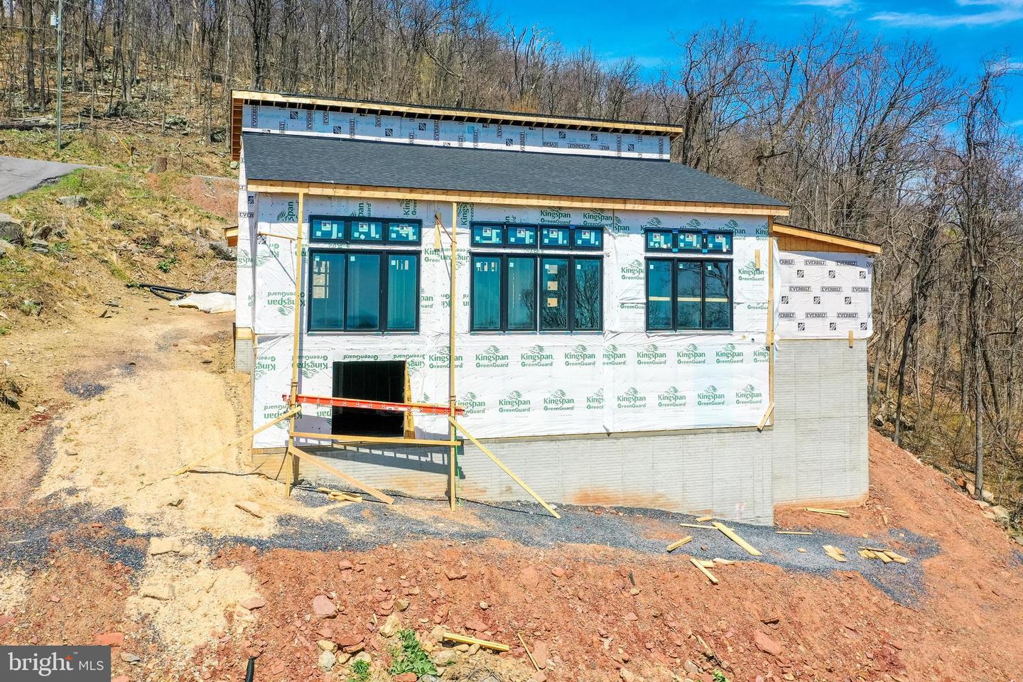 716 ALPINE DR