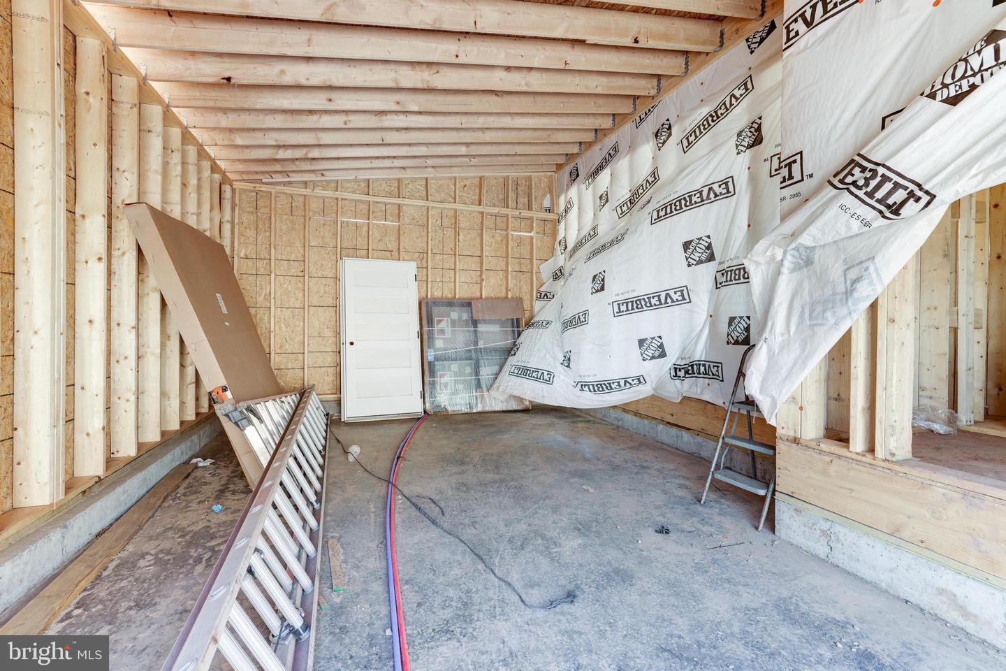 716 ALPINE DR