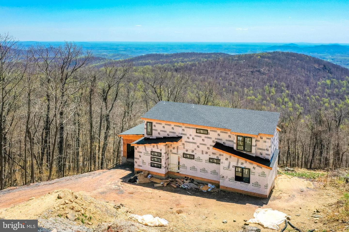 716 ALPINE DR