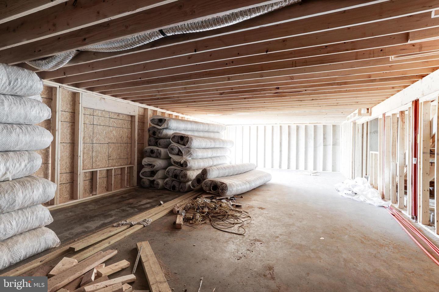 716 ALPINE DR