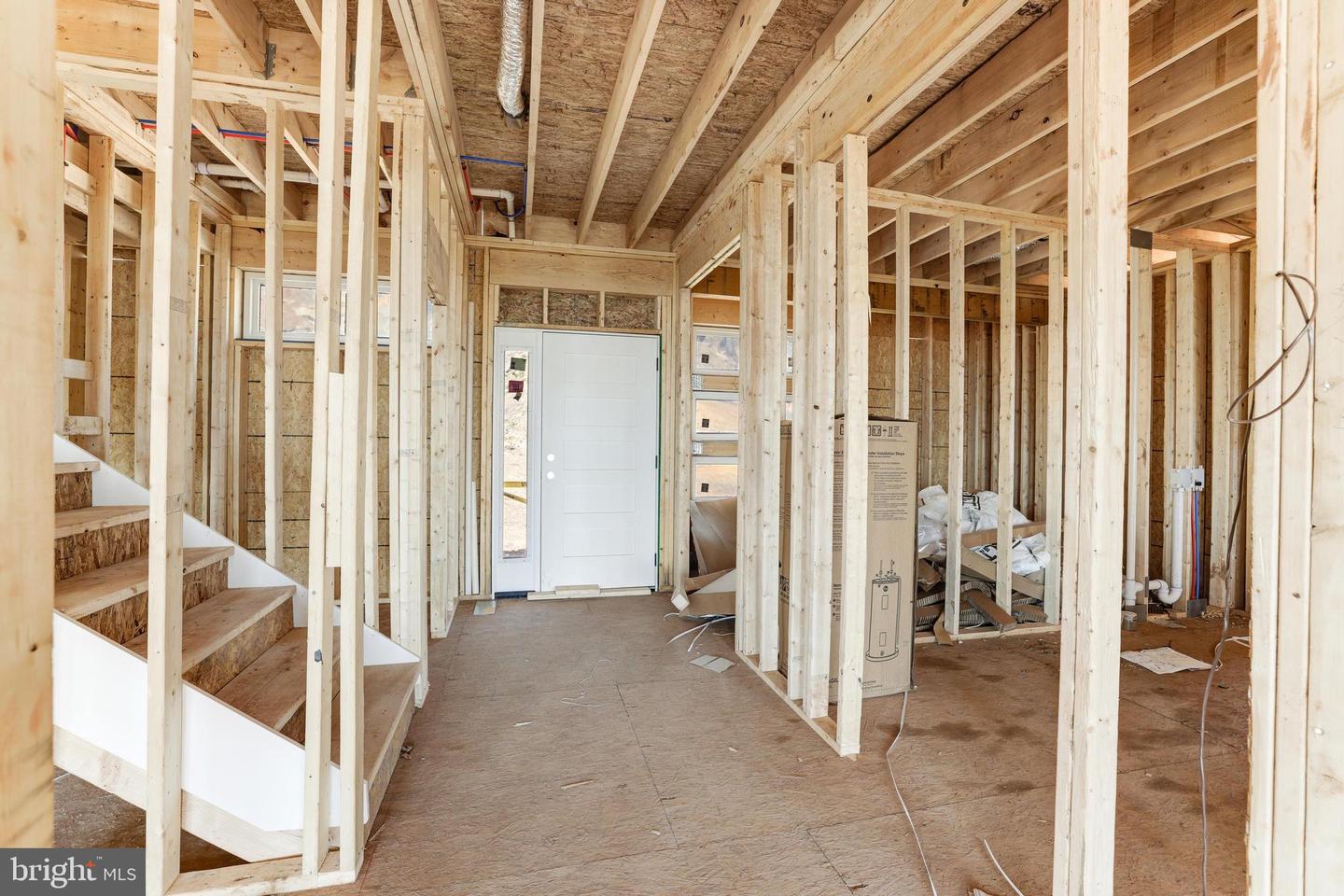 716 ALPINE DR