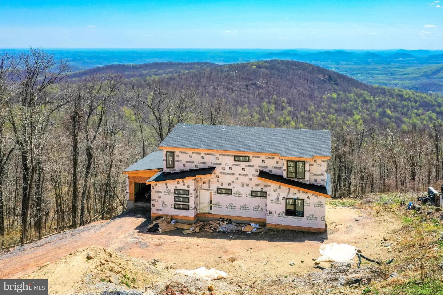 716 ALPINE DR