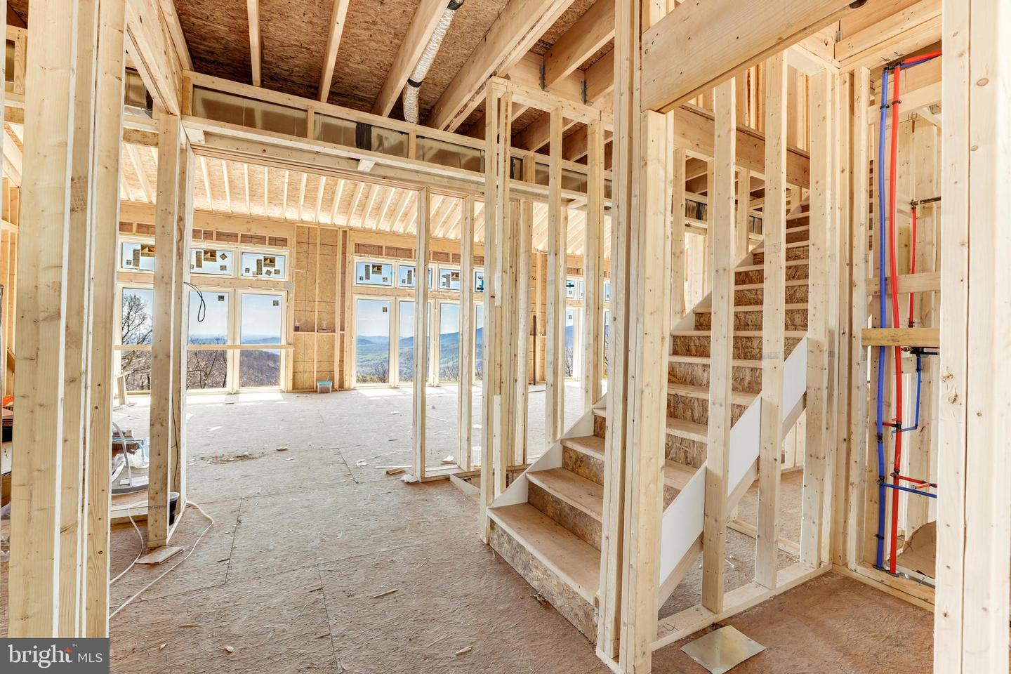 716 ALPINE DR