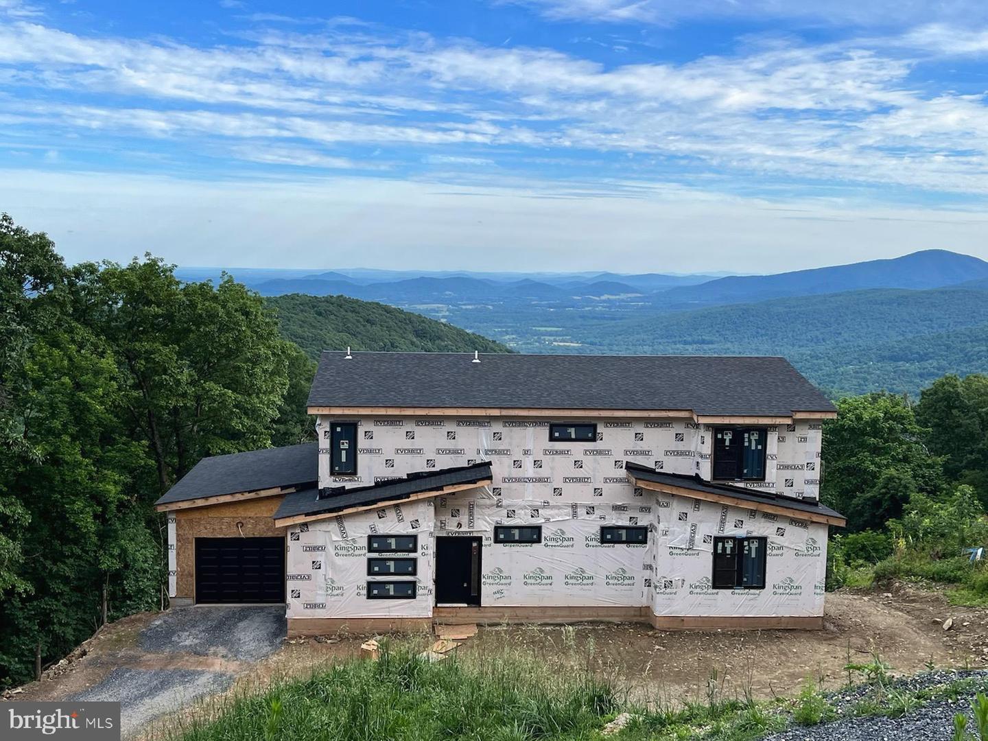 716 ALPINE DR