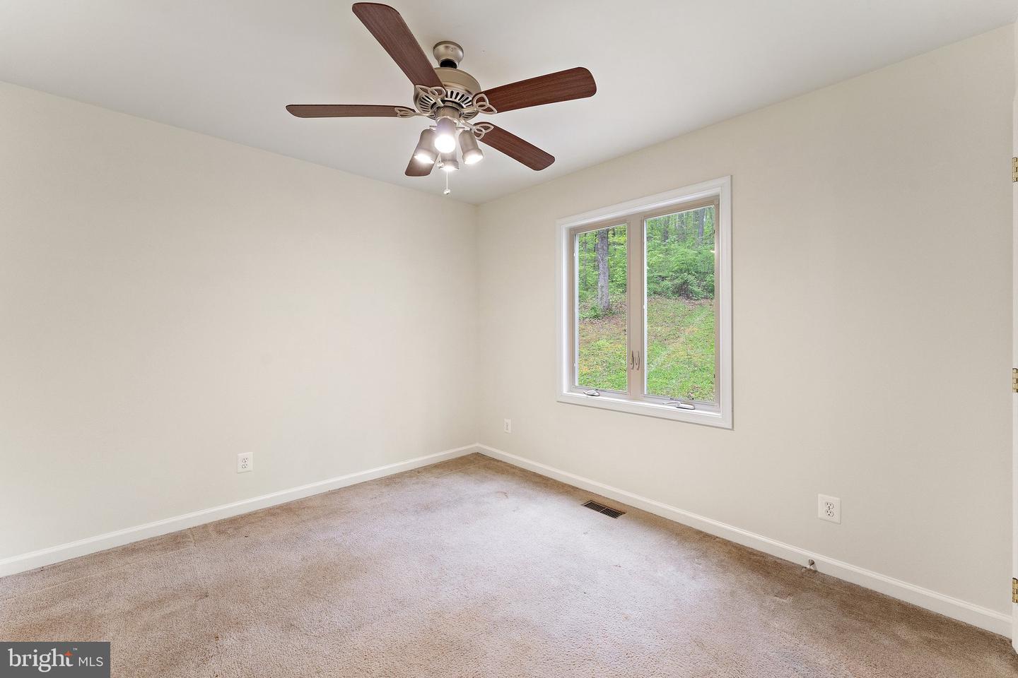 295 MOUNTAIN HEIGHTS ROAD