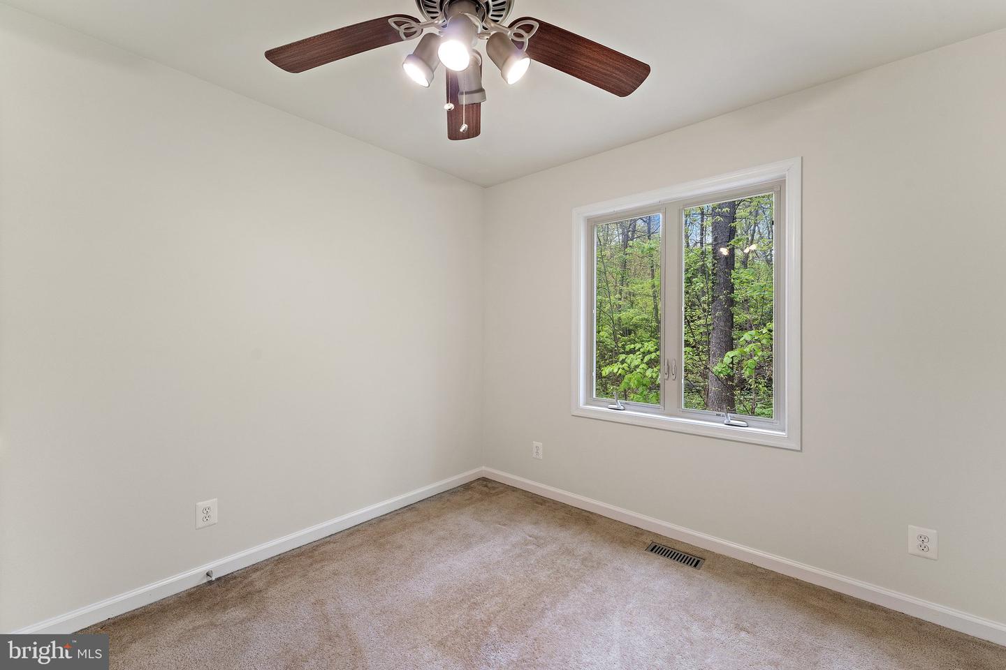 295 MOUNTAIN HEIGHTS ROAD