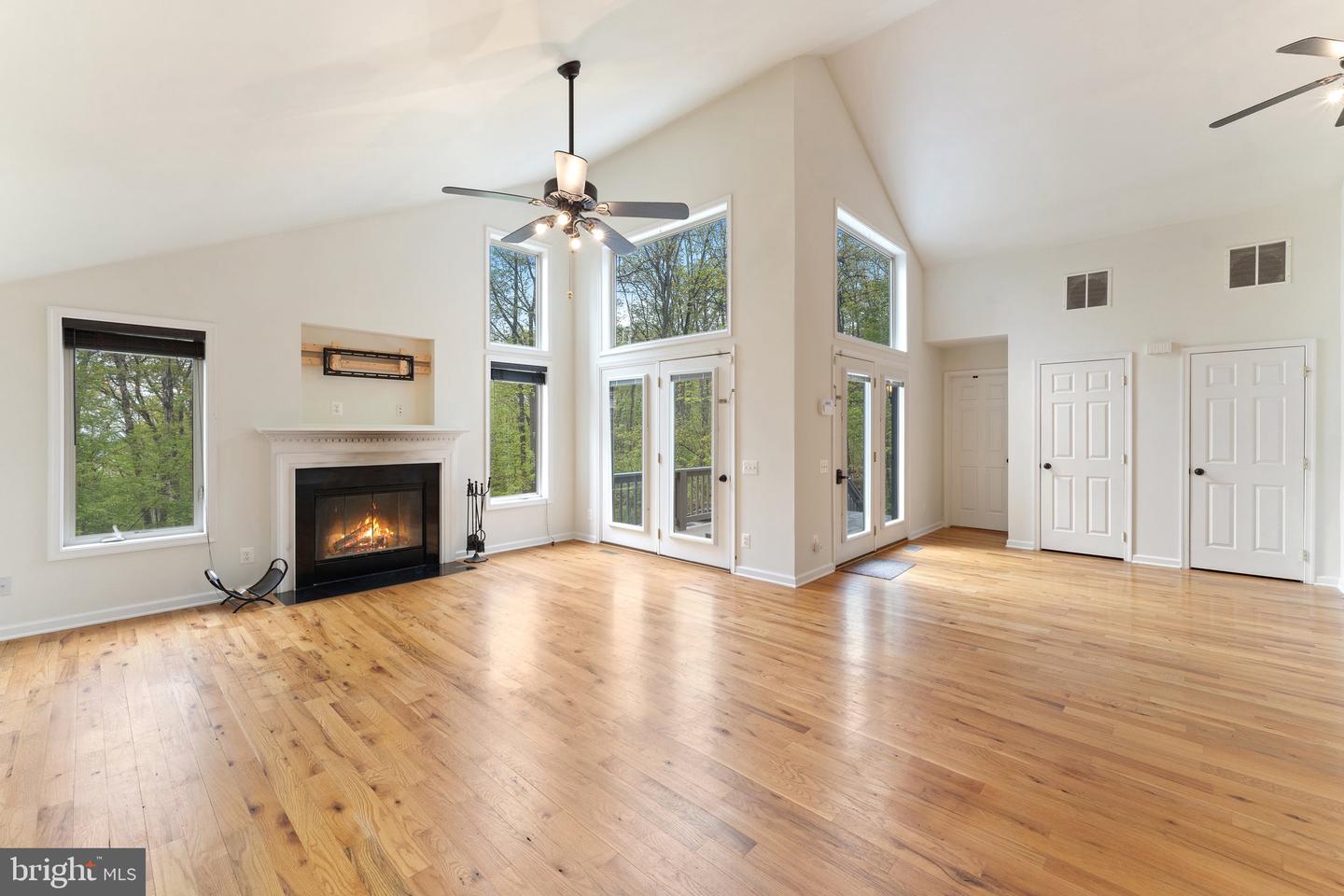 295 MOUNTAIN HEIGHTS ROAD