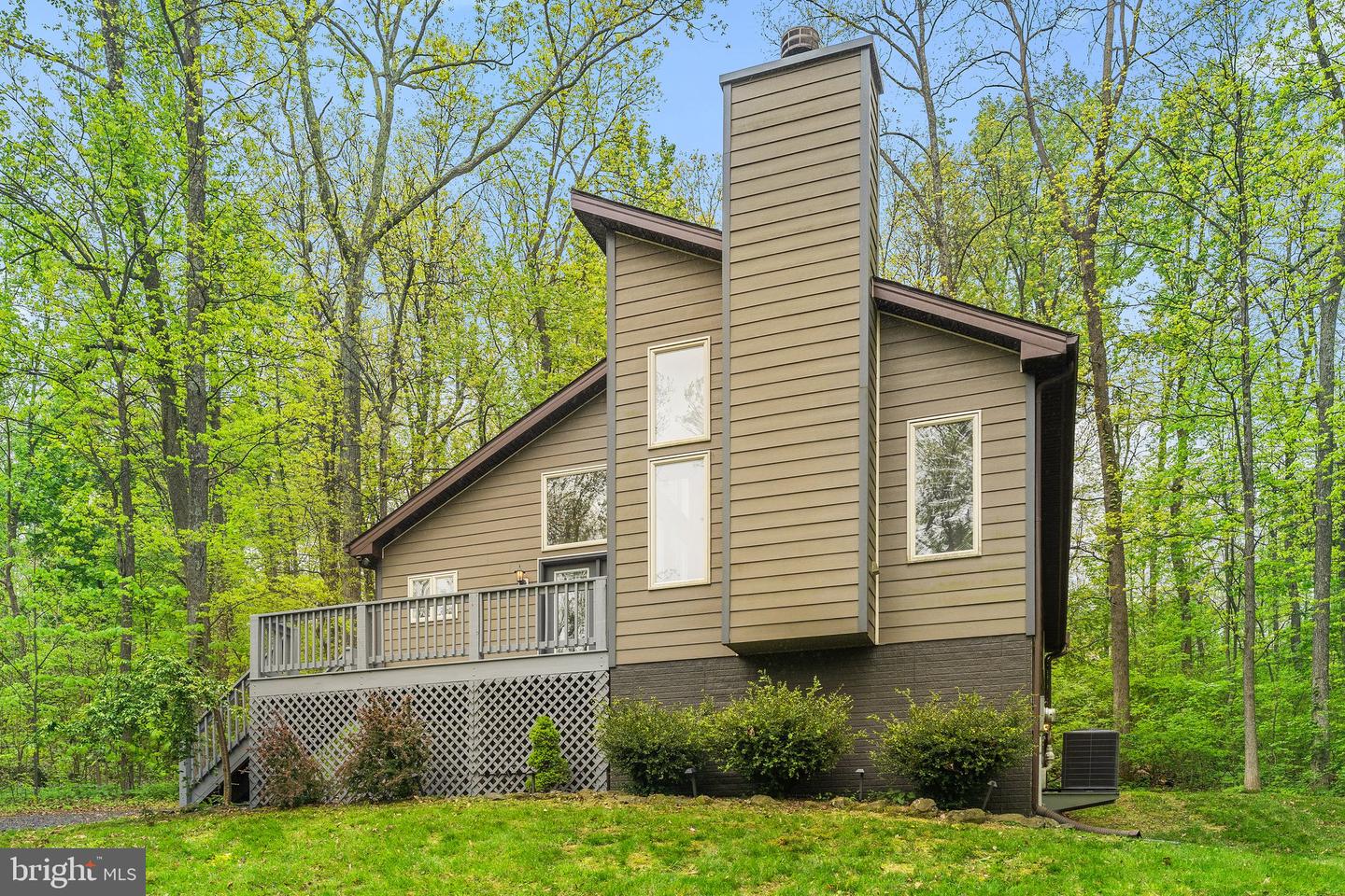 295 MOUNTAIN HEIGHTS ROAD