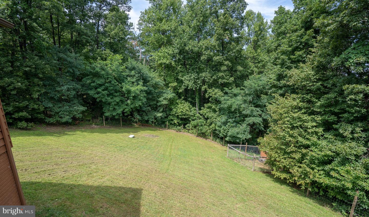 32 TEE COURT