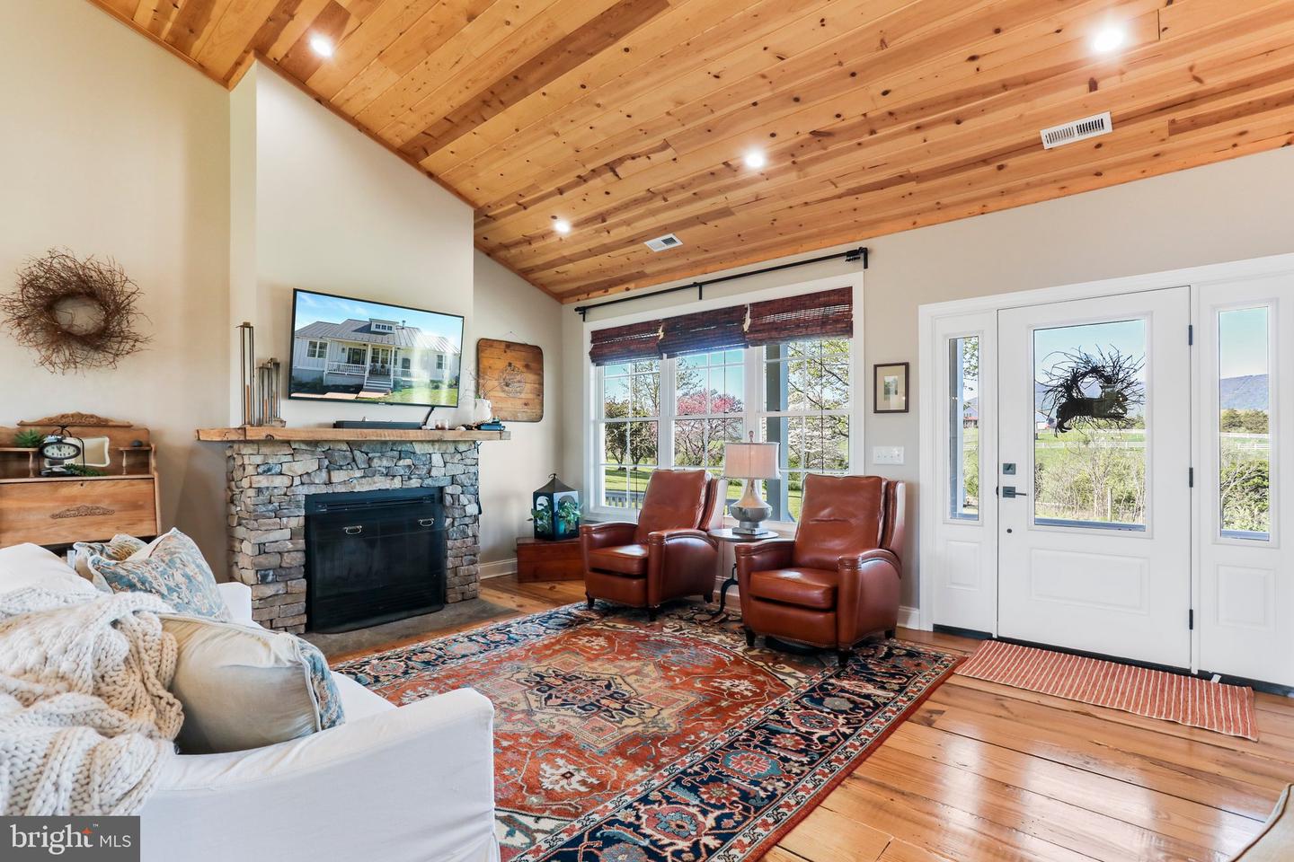 580 FOREST GROVE ROAD