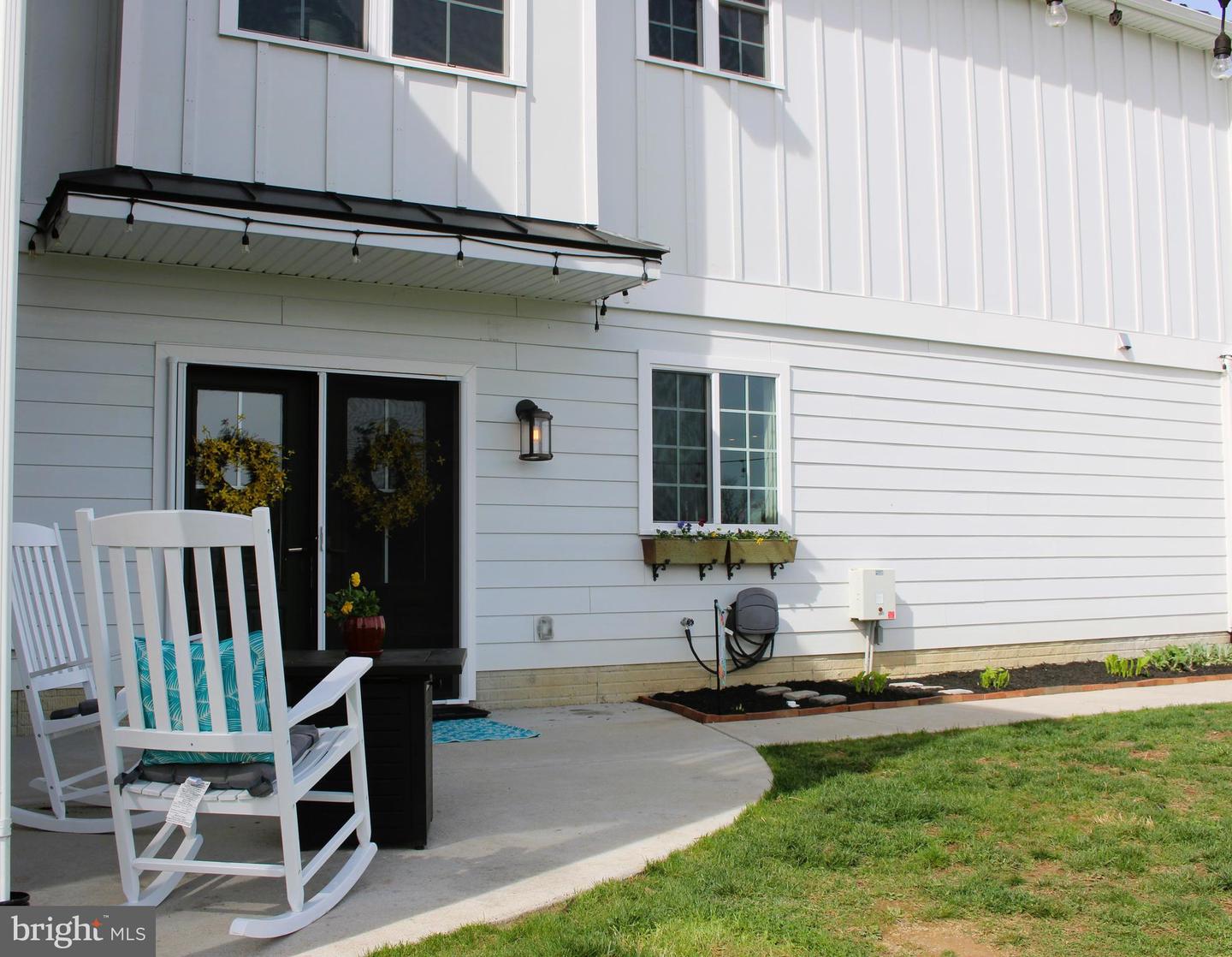 580 FOREST GROVE ROAD