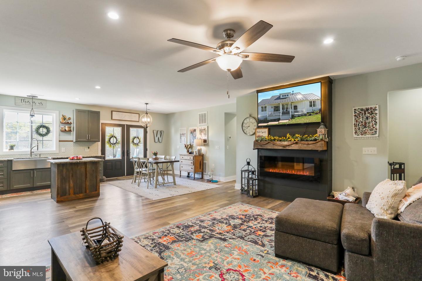 580 FOREST GROVE ROAD