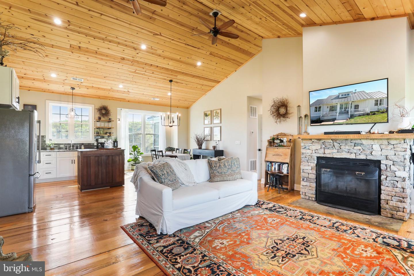 580 FOREST GROVE ROAD