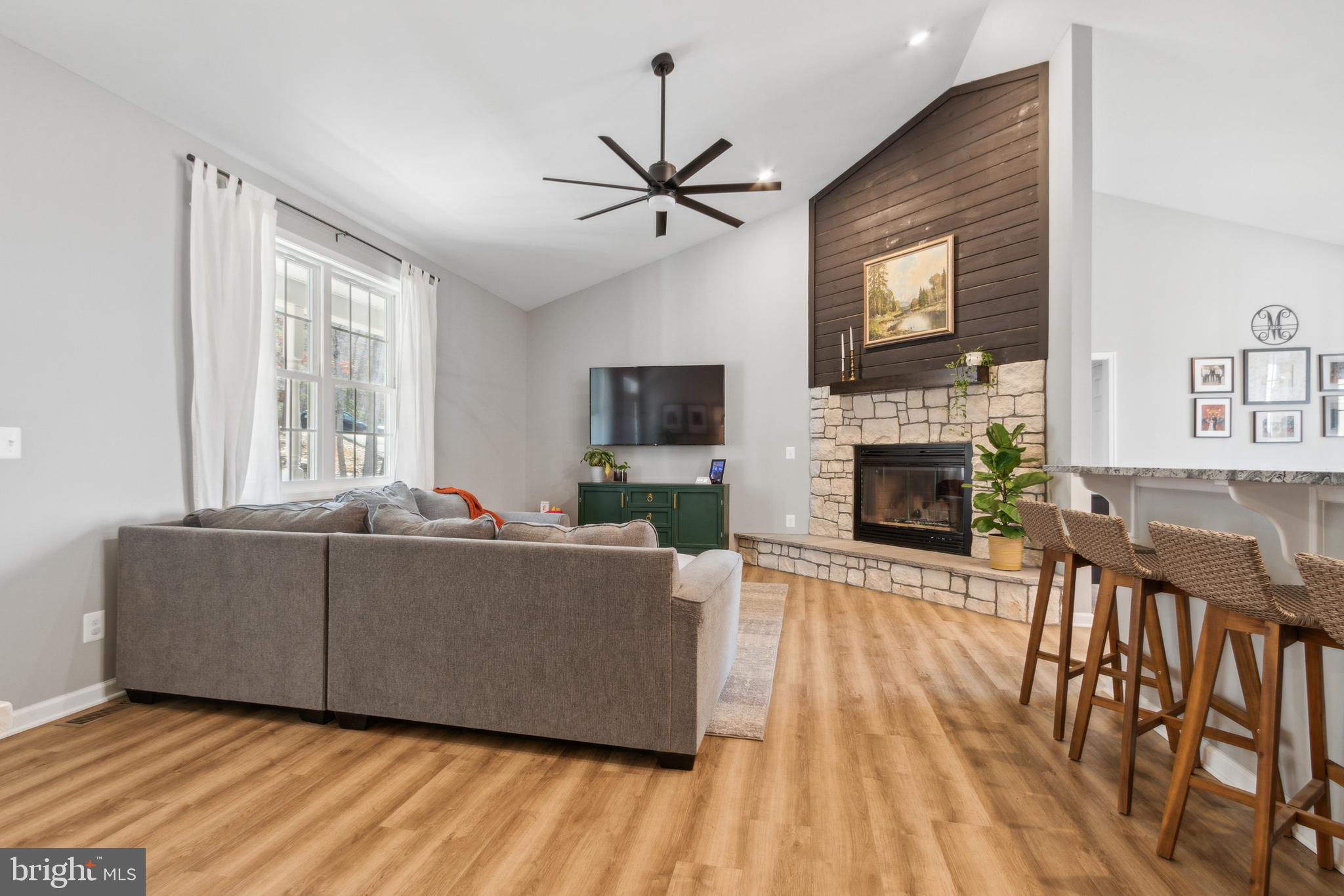 325 Brandy Rd