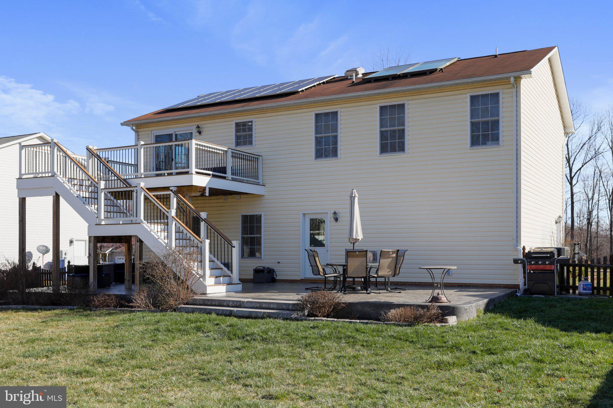 1121 Happy Ridge Dr