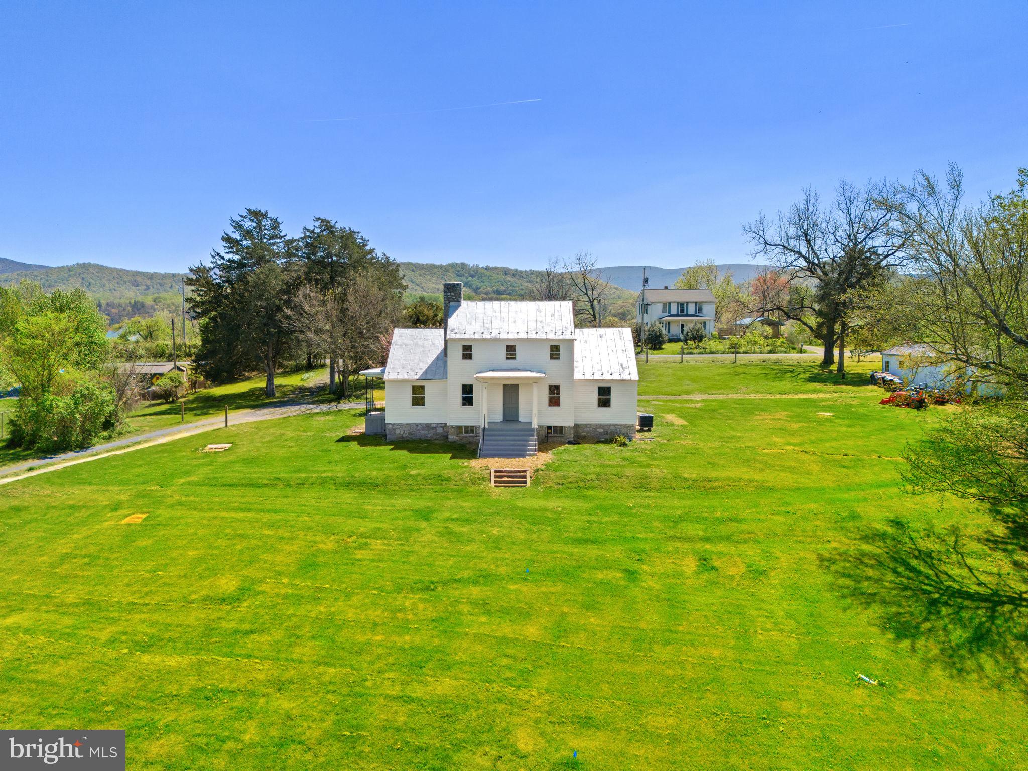 5062 Stonewall Jackson Hwy