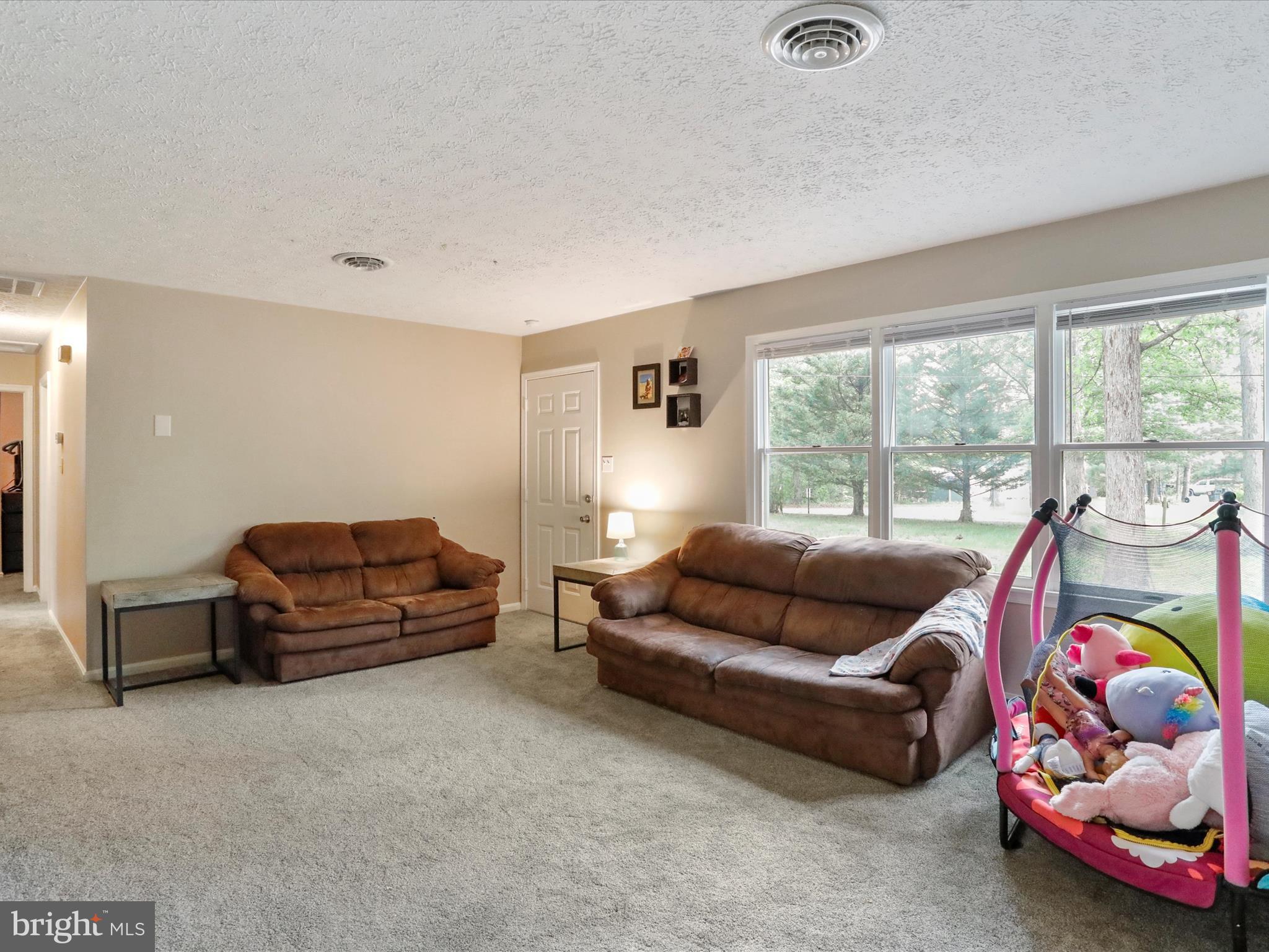 80 Hickory Rd