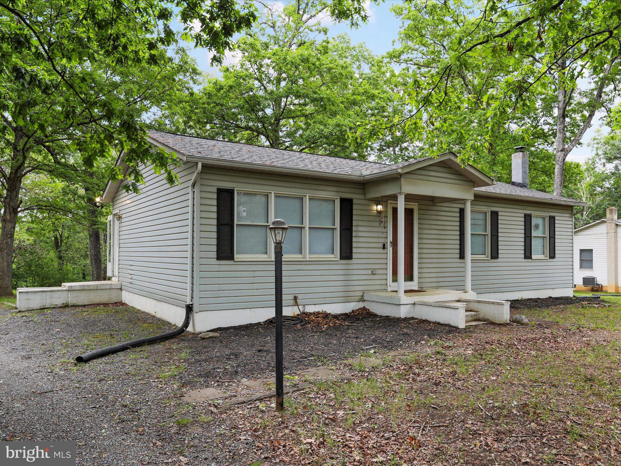 80 Hickory Rd