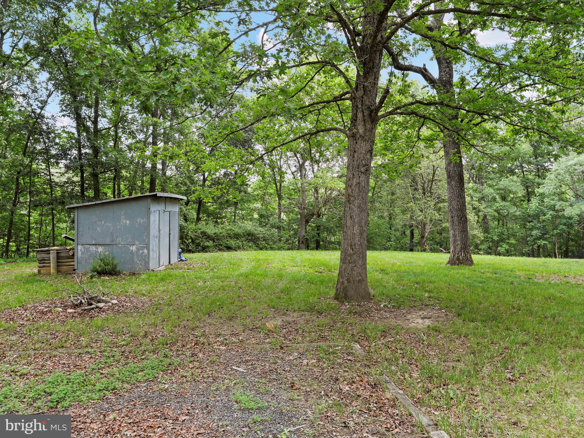 80 Hickory Rd