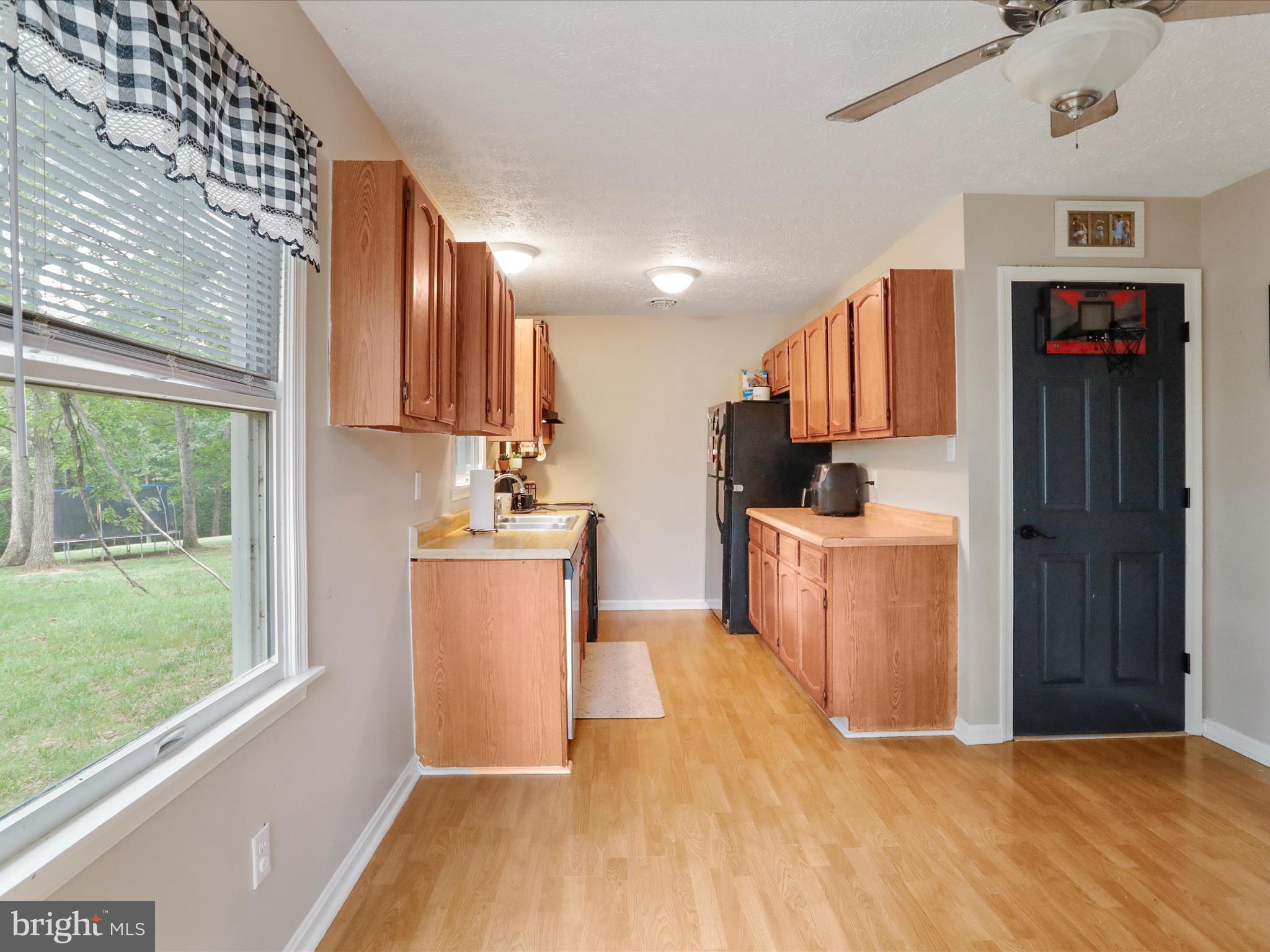 80 Hickory Rd
