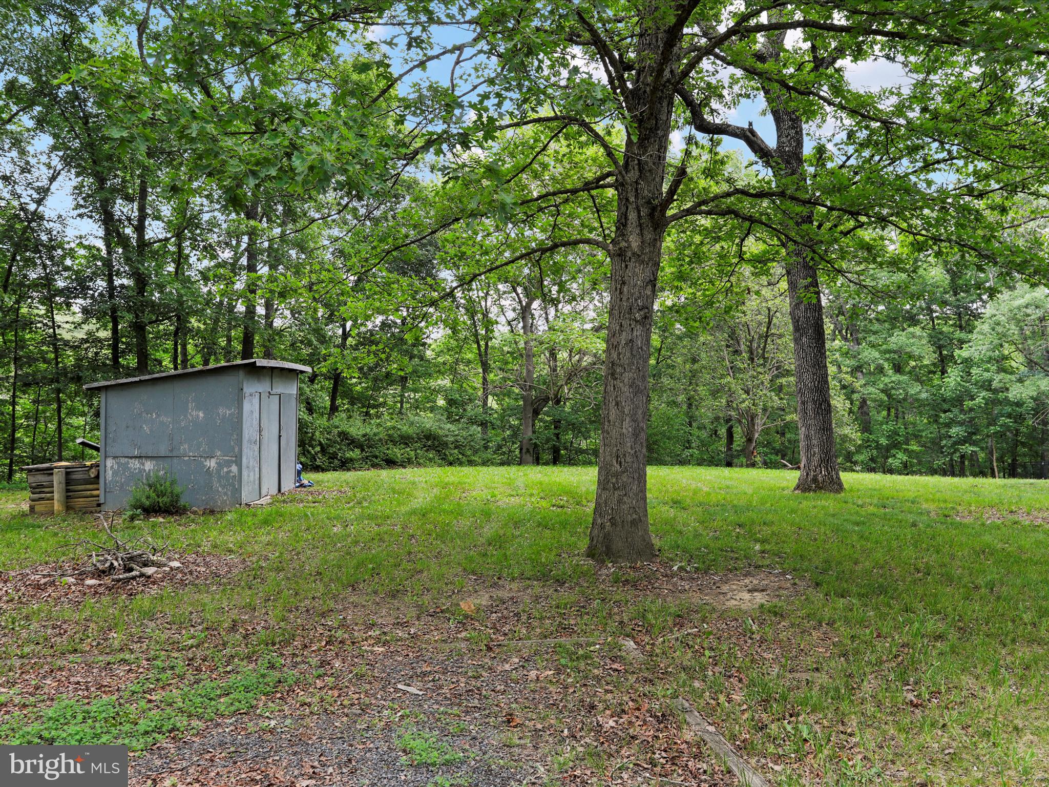 80 Hickory Rd