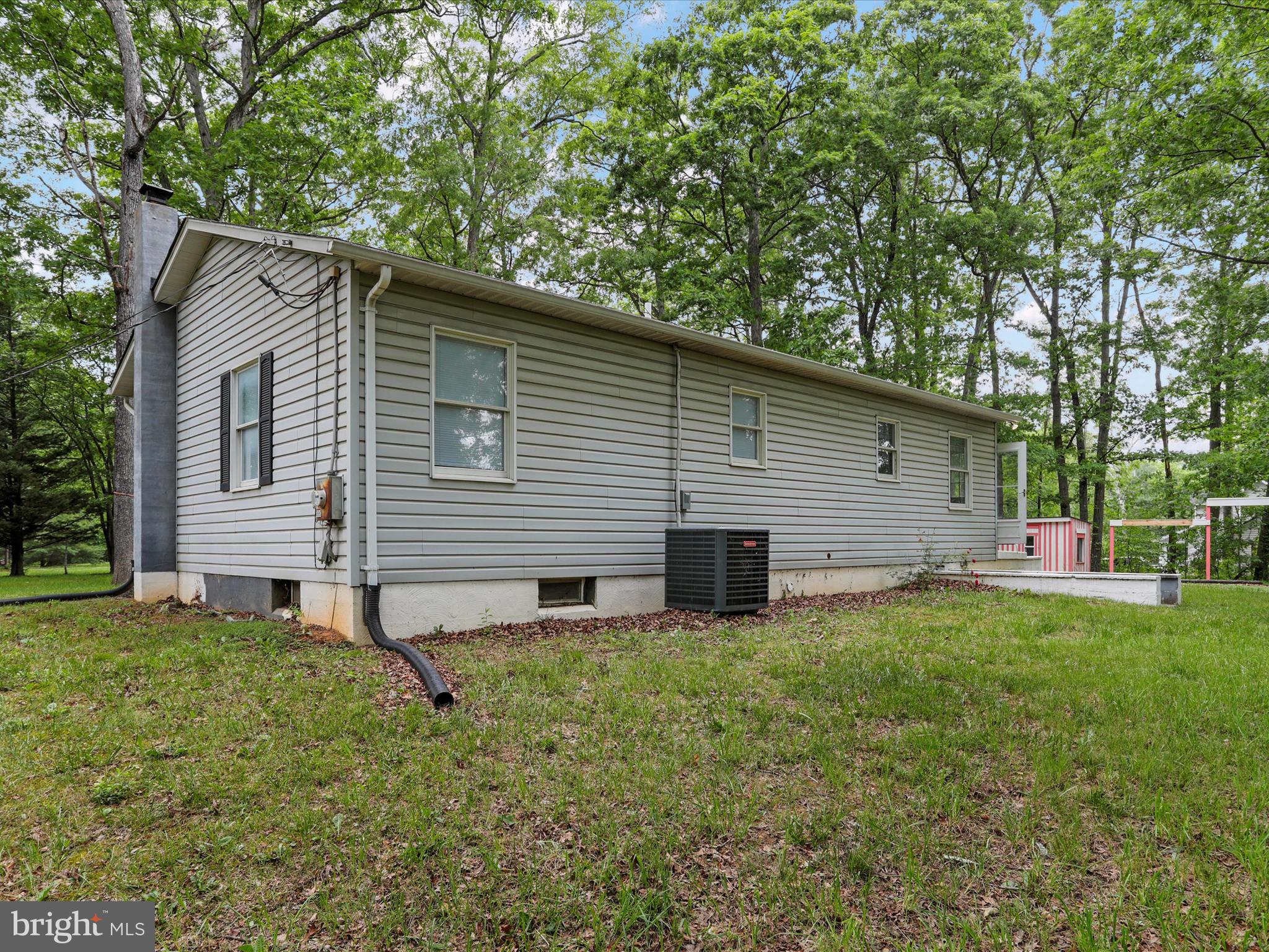 80 Hickory Rd
