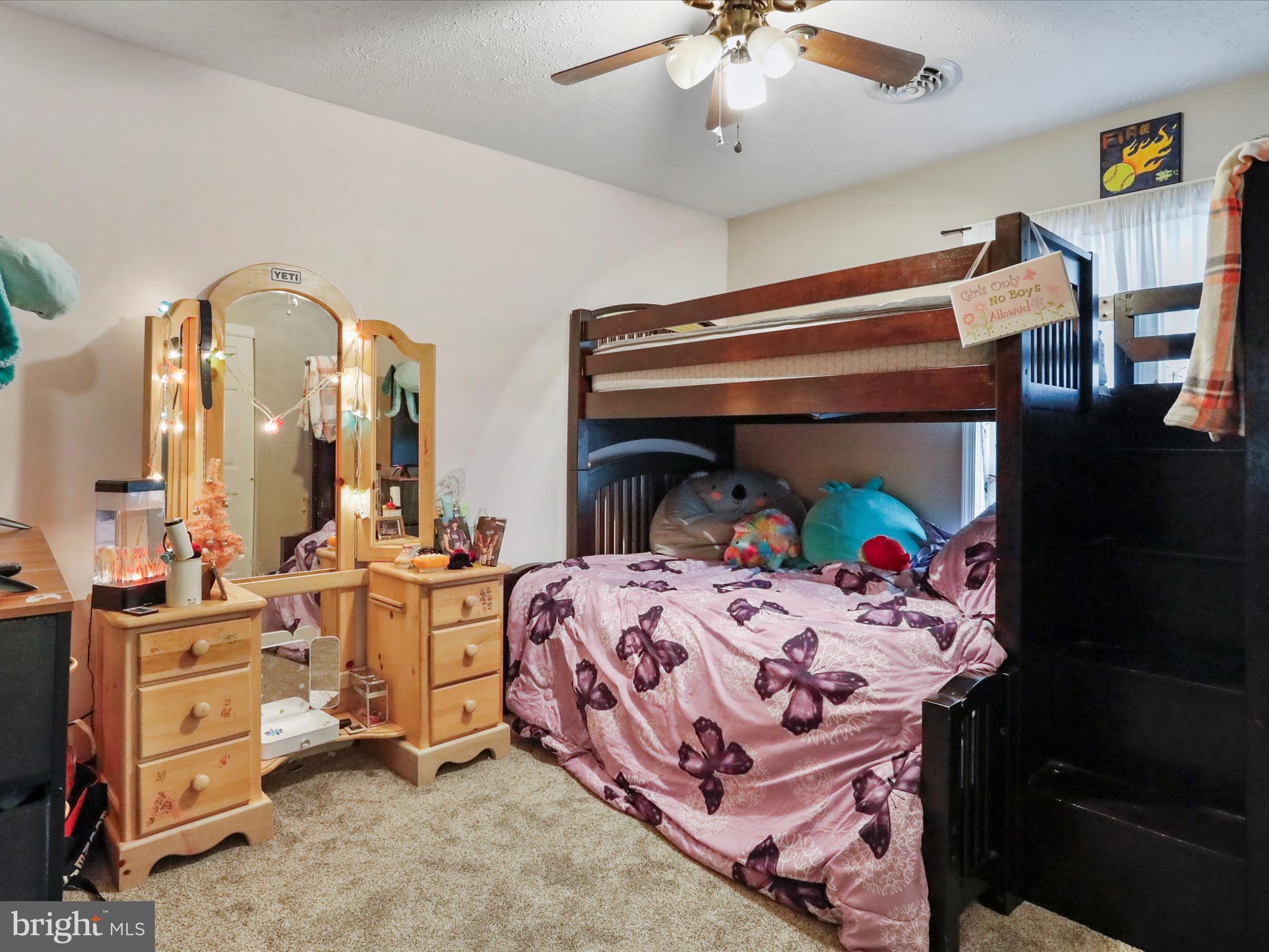 80 Hickory Rd