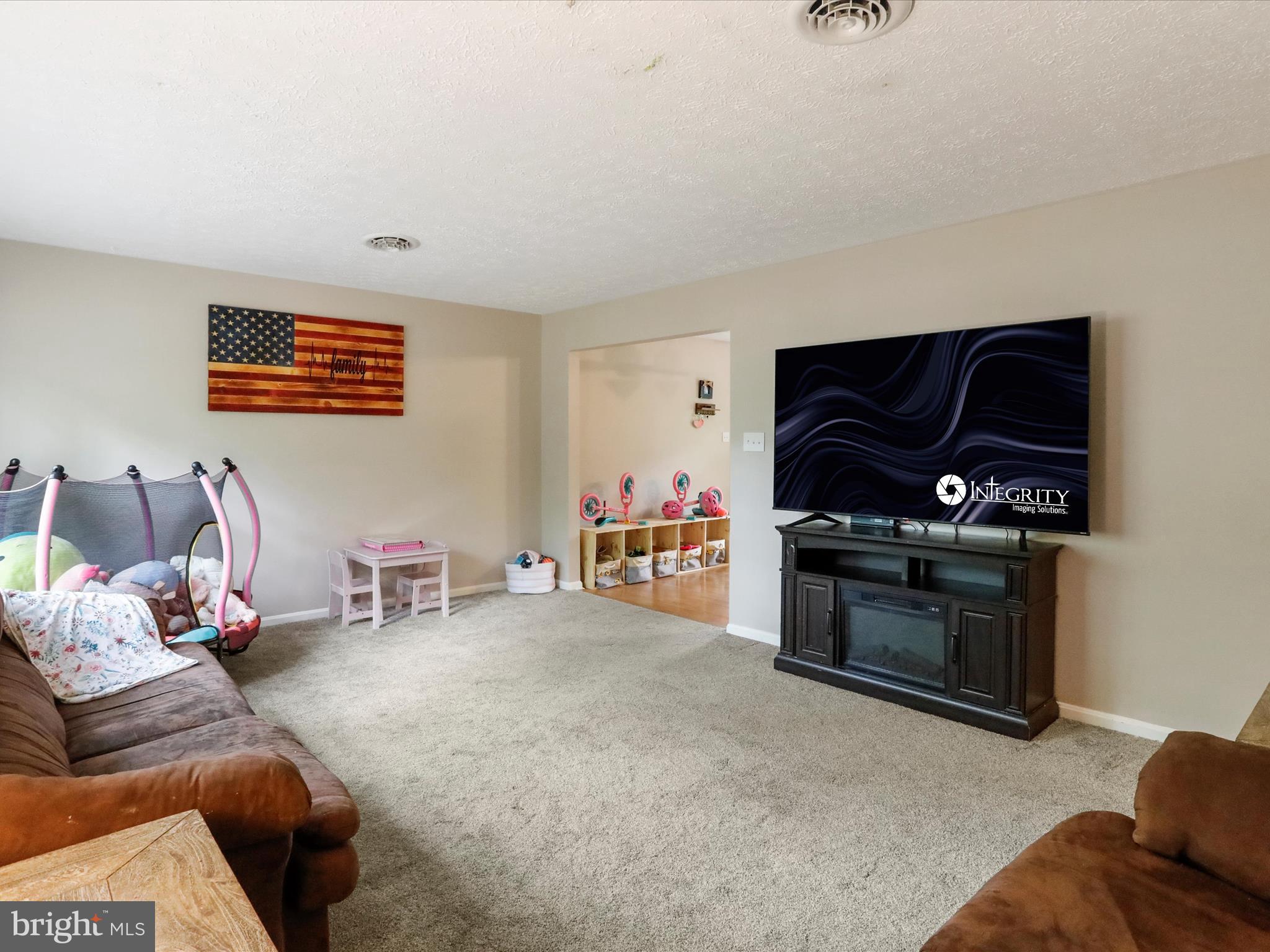 80 Hickory Rd