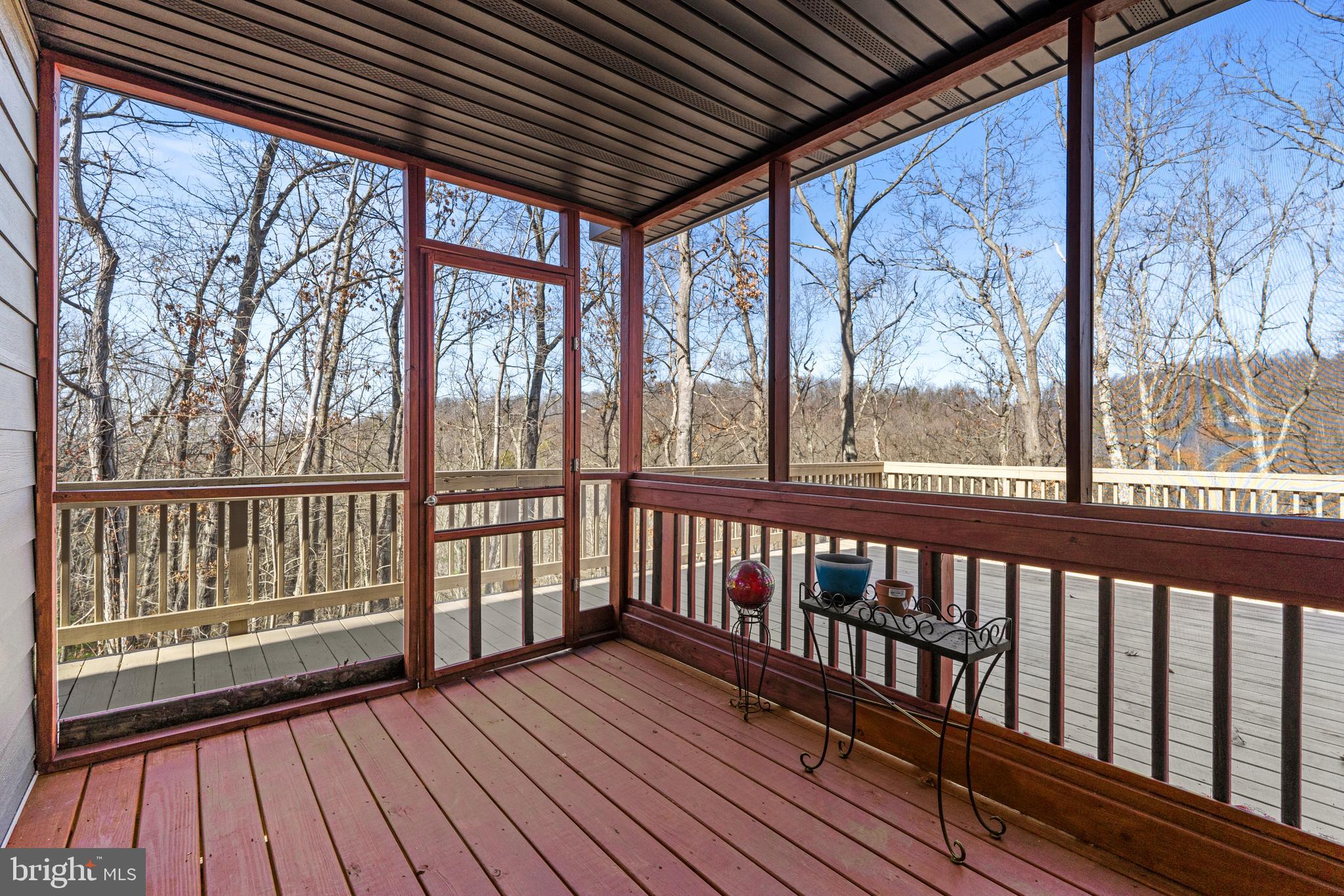 189 Hobbs Knob Rd