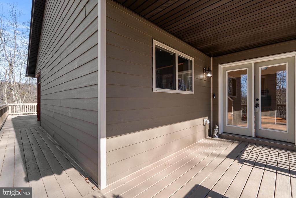 189 Hobbs Knob Rd