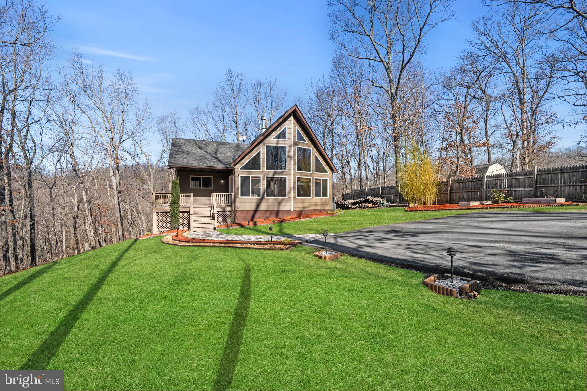 189 Hobbs Knob Rd