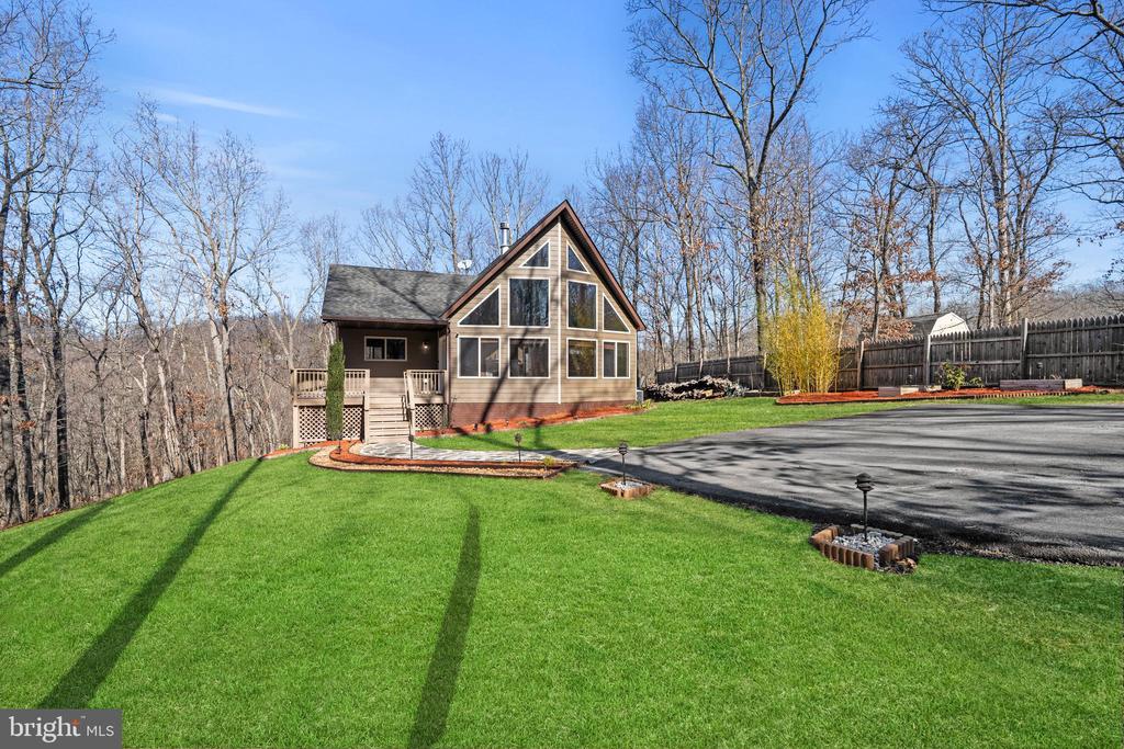 189 Hobbs Knob Rd