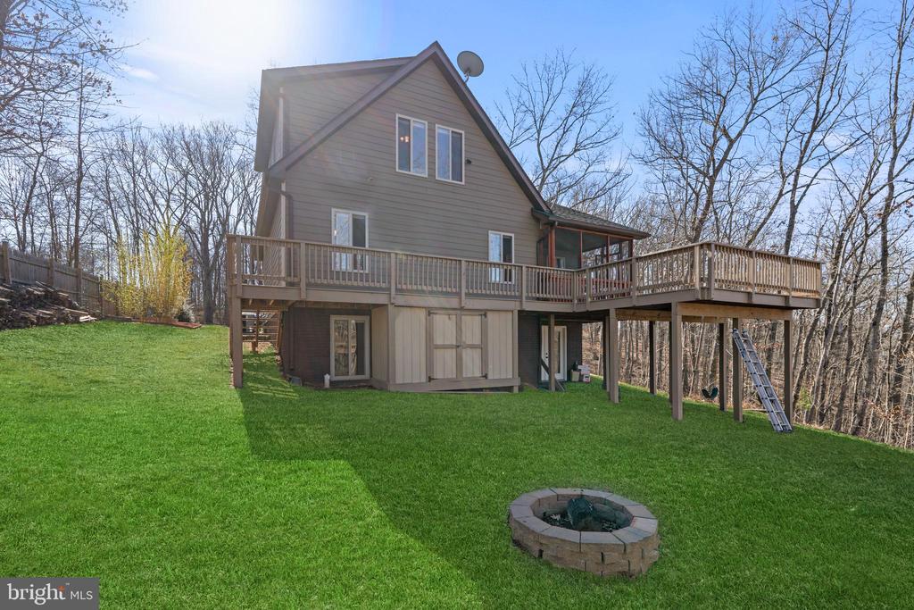 189 Hobbs Knob Rd