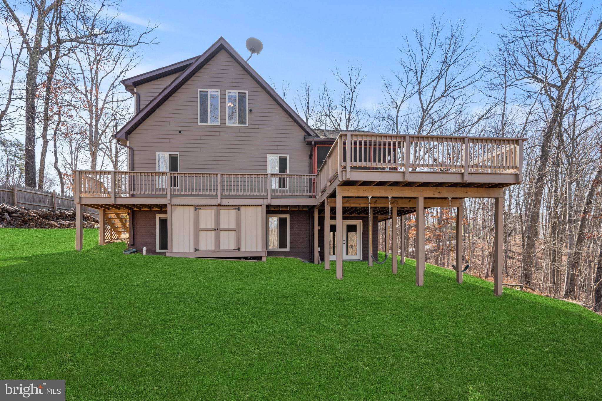 189 Hobbs Knob Rd