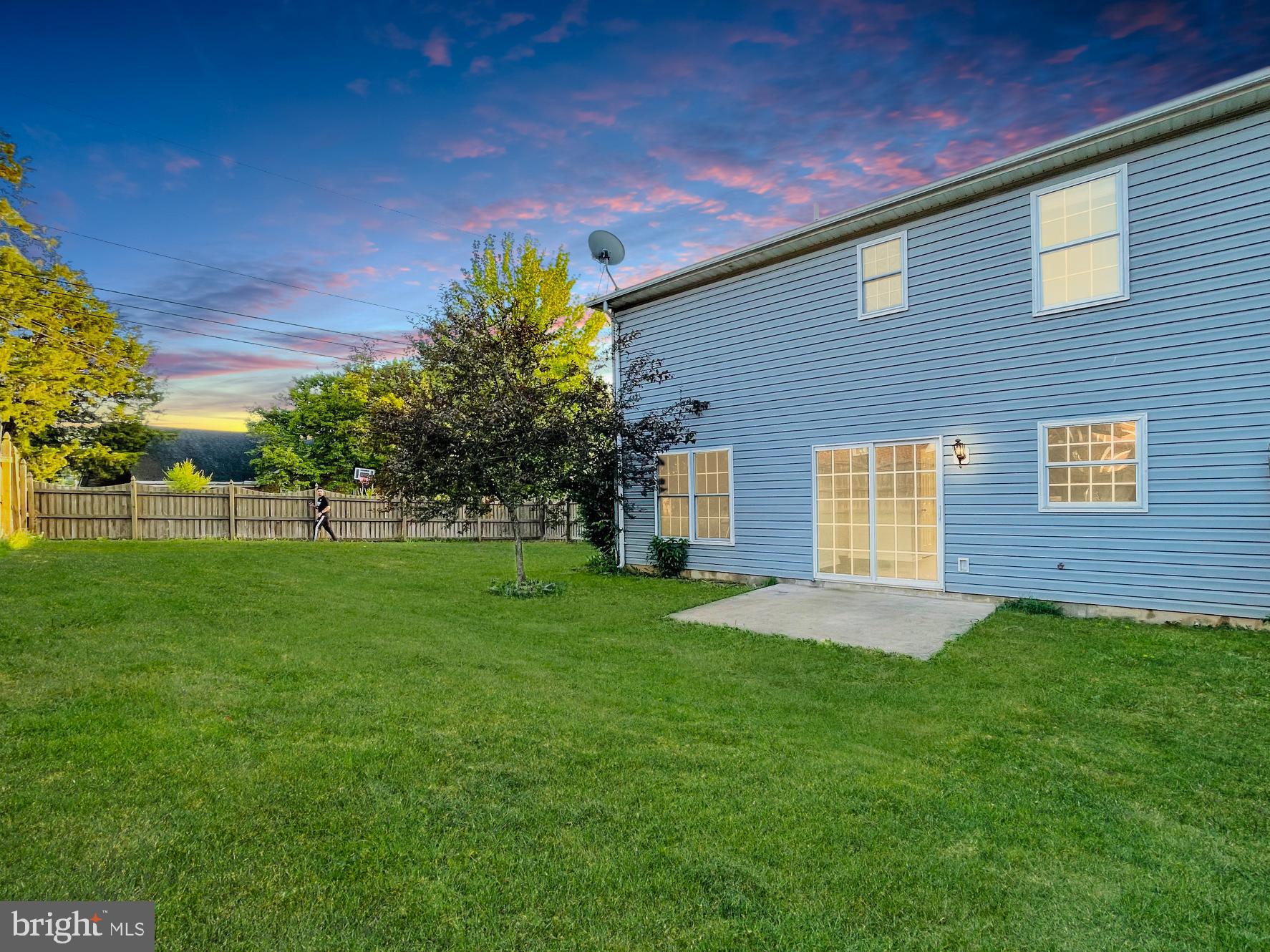 166 KERFOOT AVE
