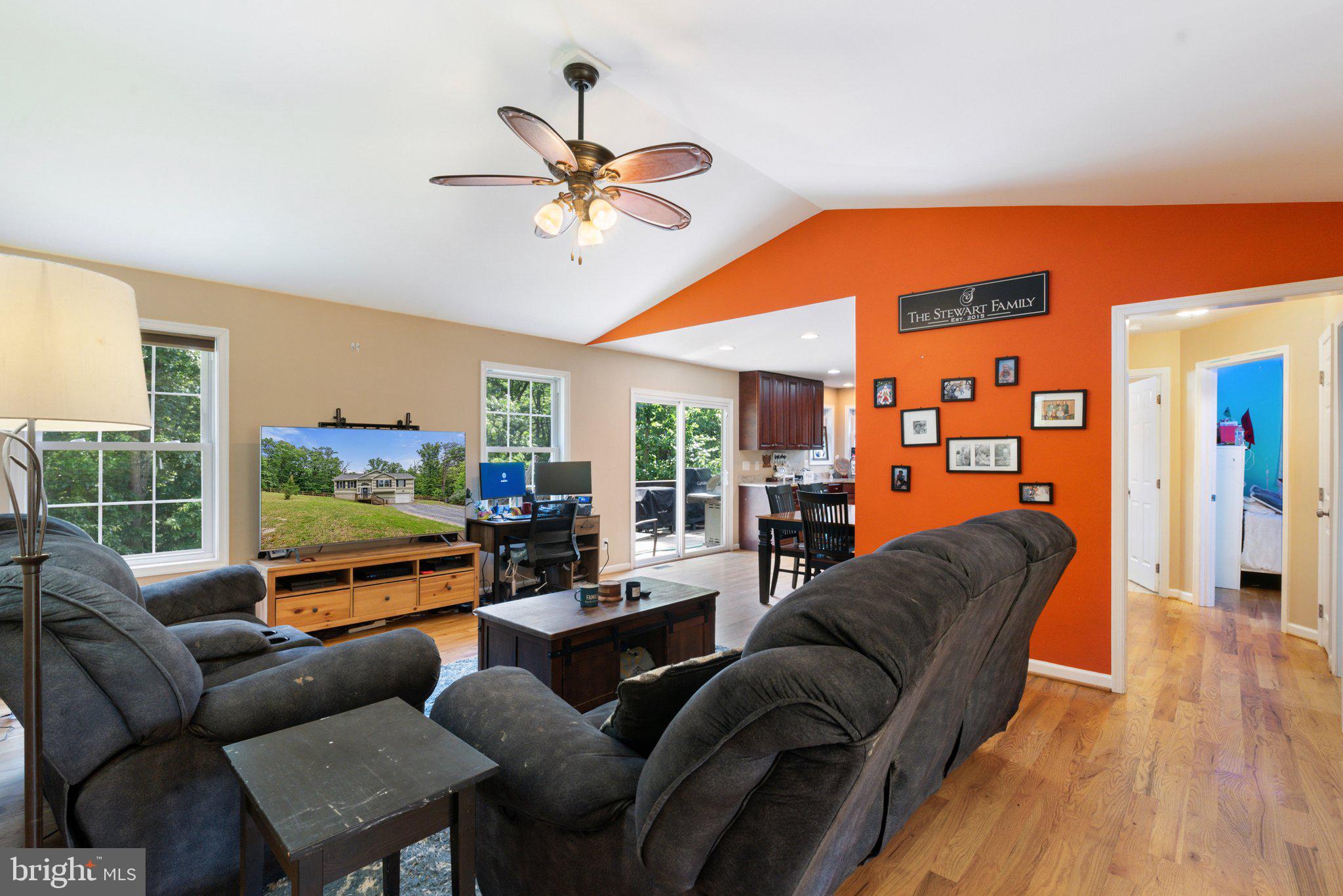 171 Martins Farm Rd