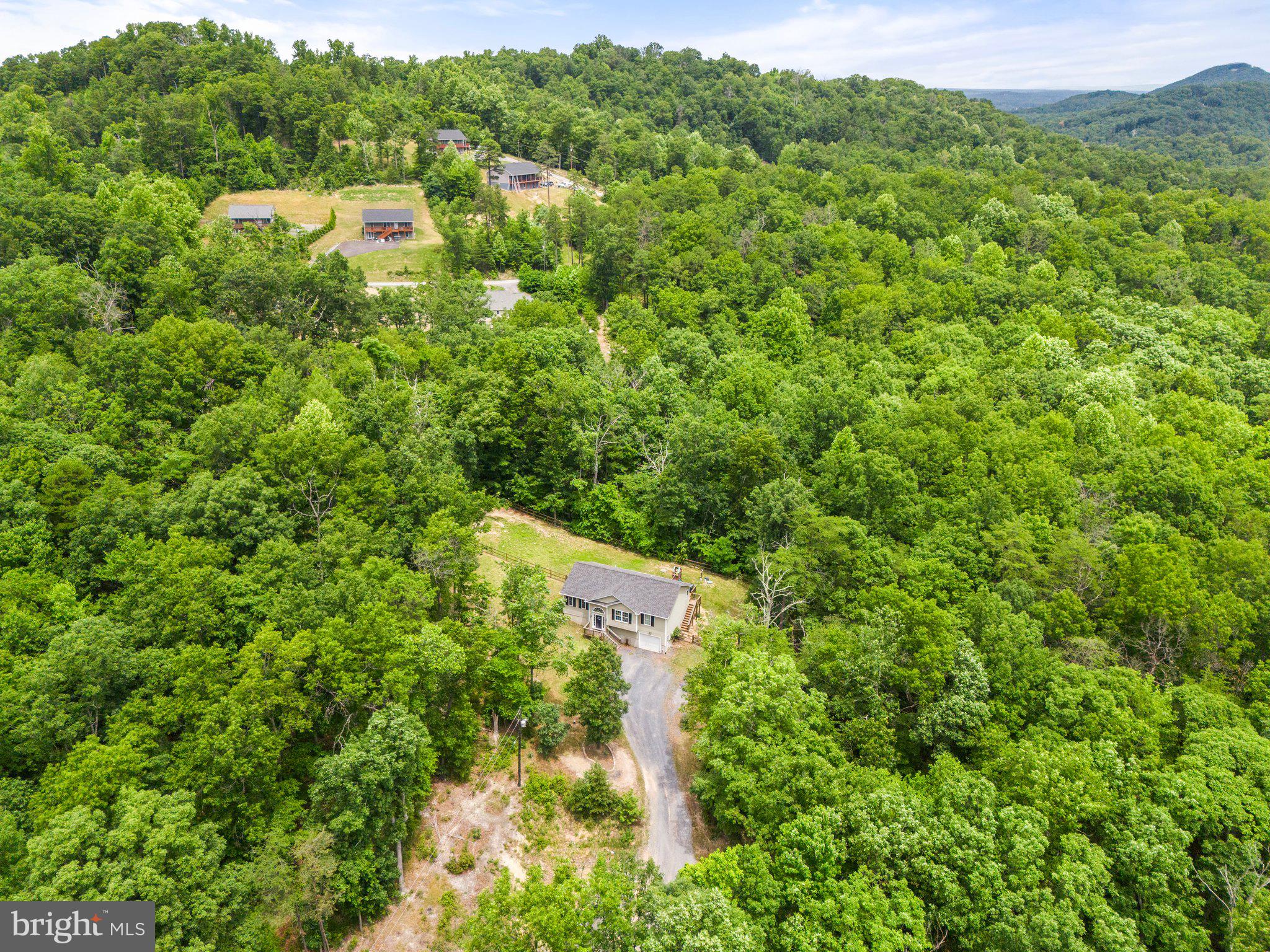 171 Martins Farm Rd