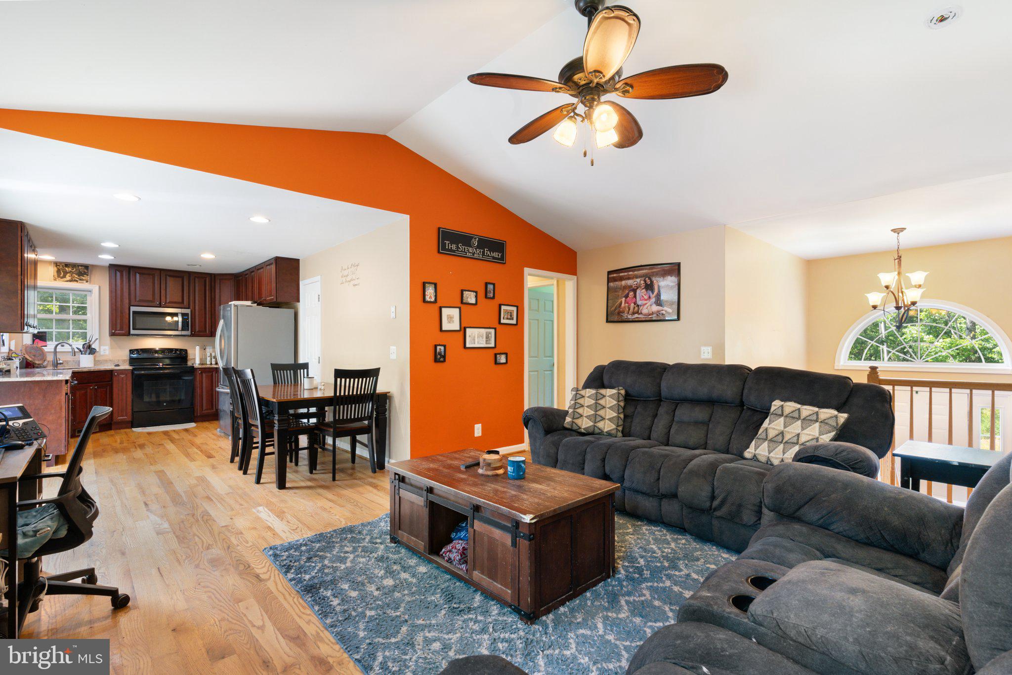 171 Martins Farm Rd