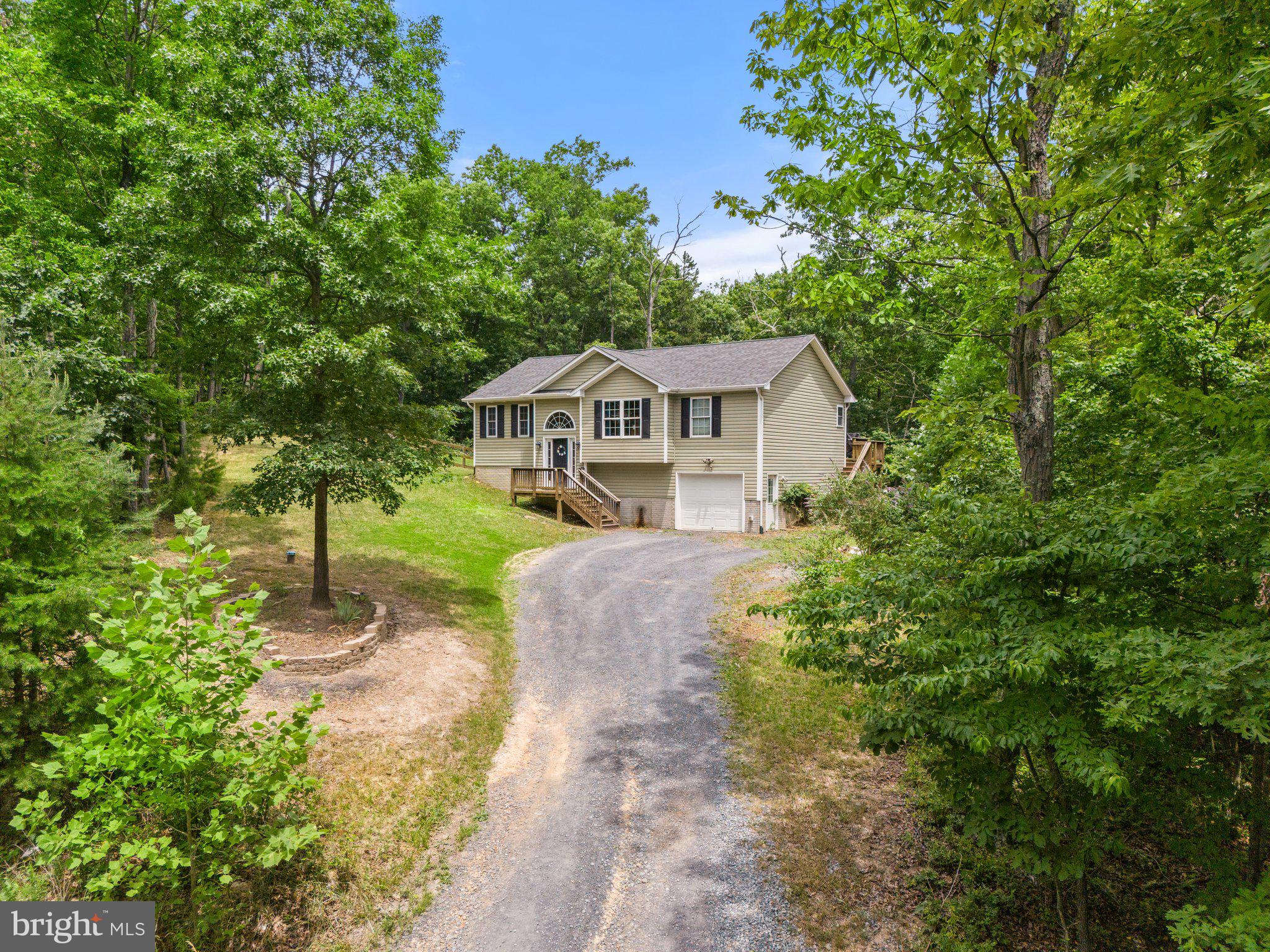 171 Martins Farm Rd